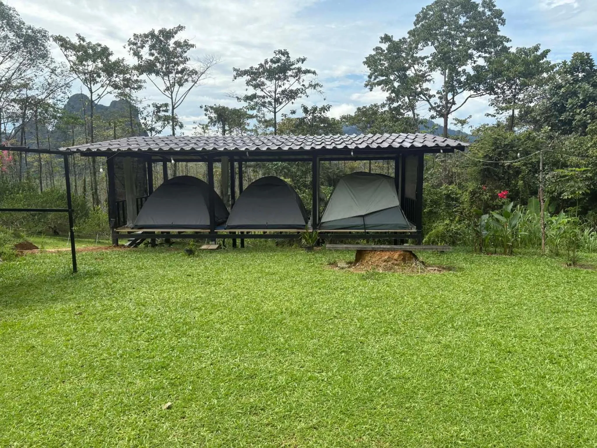 Khao Sok Hill Top Resort