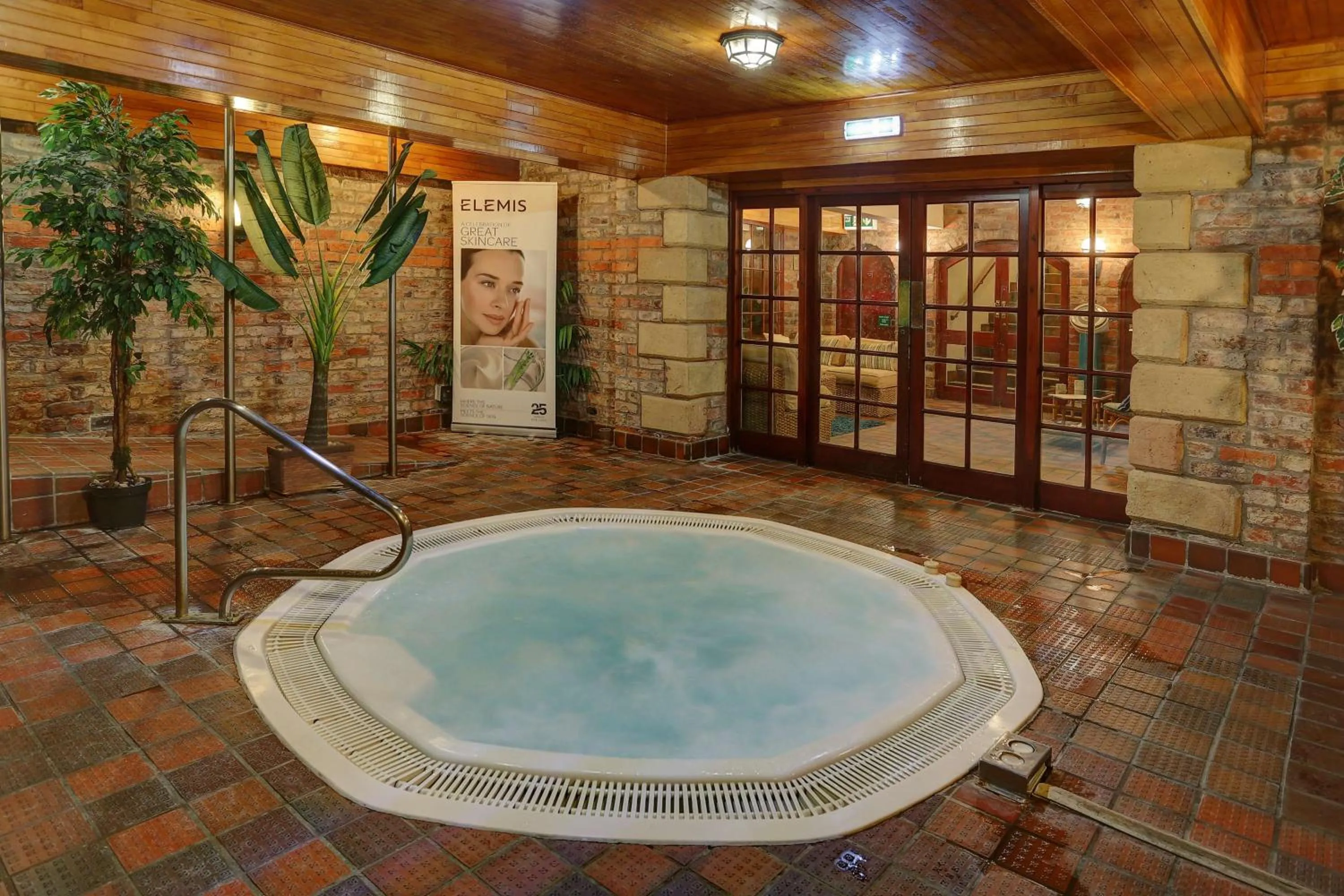 Hot Tub in Best Western Bell in Driffield