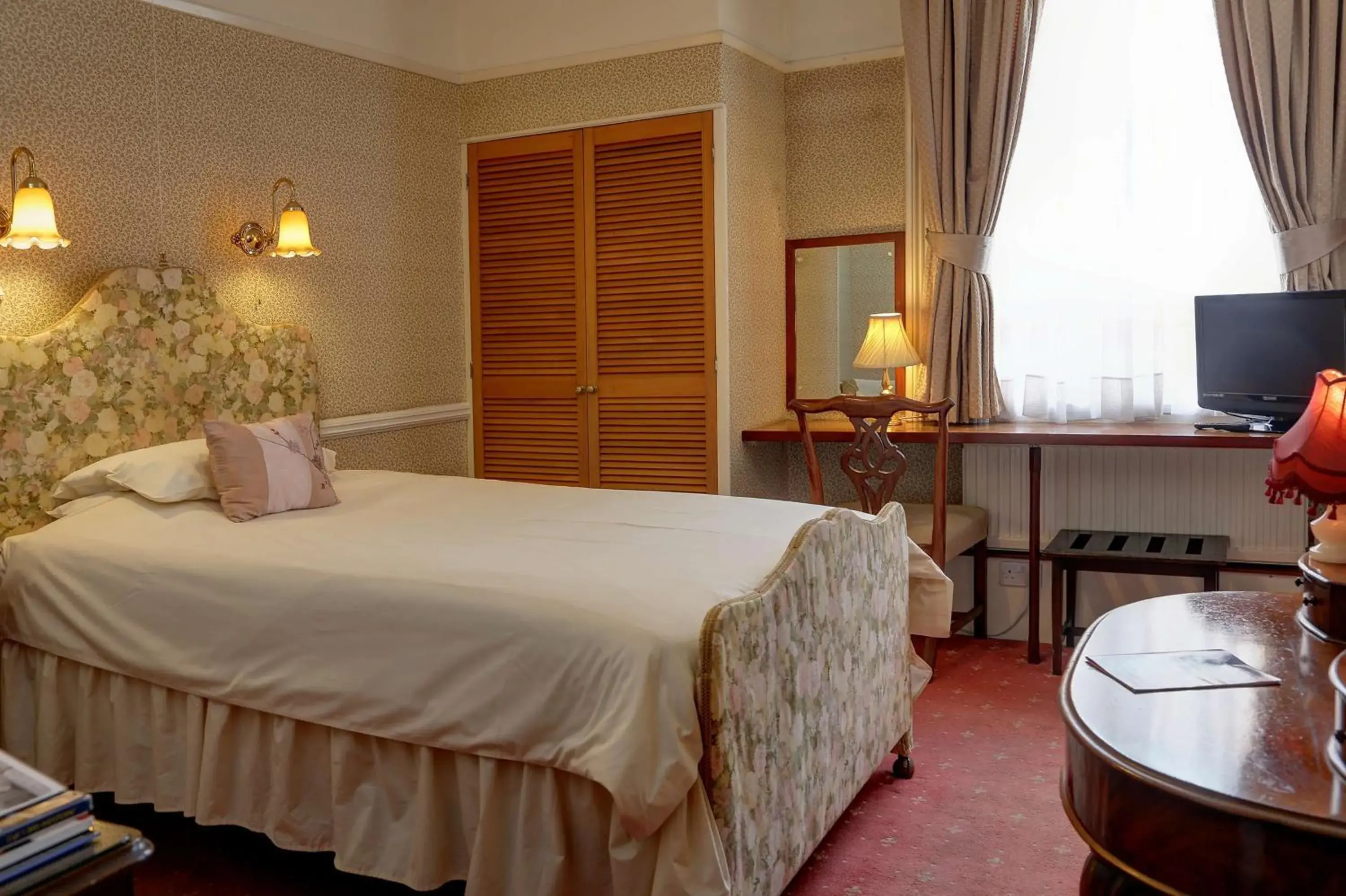 Photo of the whole room in Best Western Bell in Driffield Photo of the whole room in Best Western Bell in Driffield