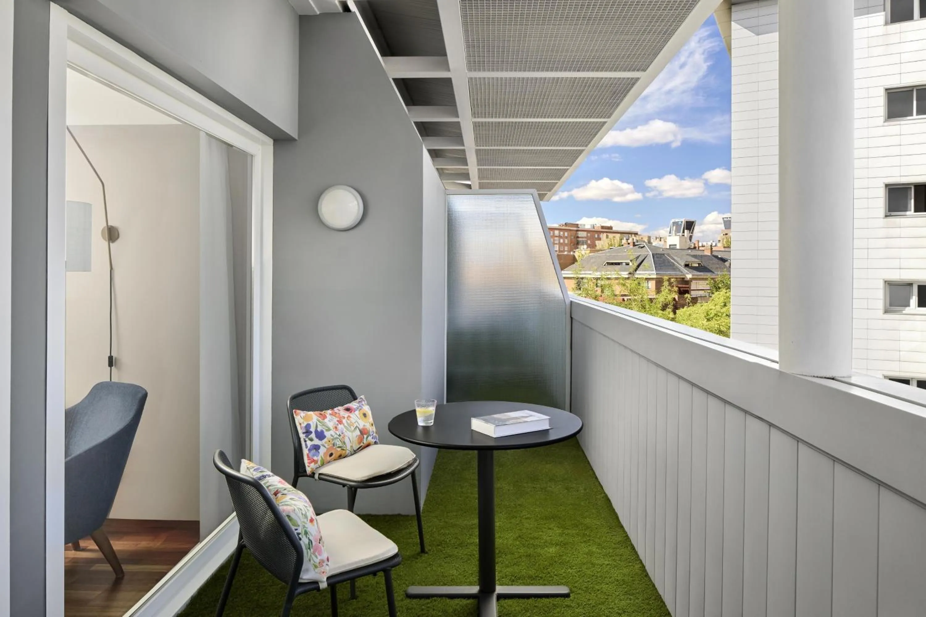 Bedroom in NH Paseo de la Habana