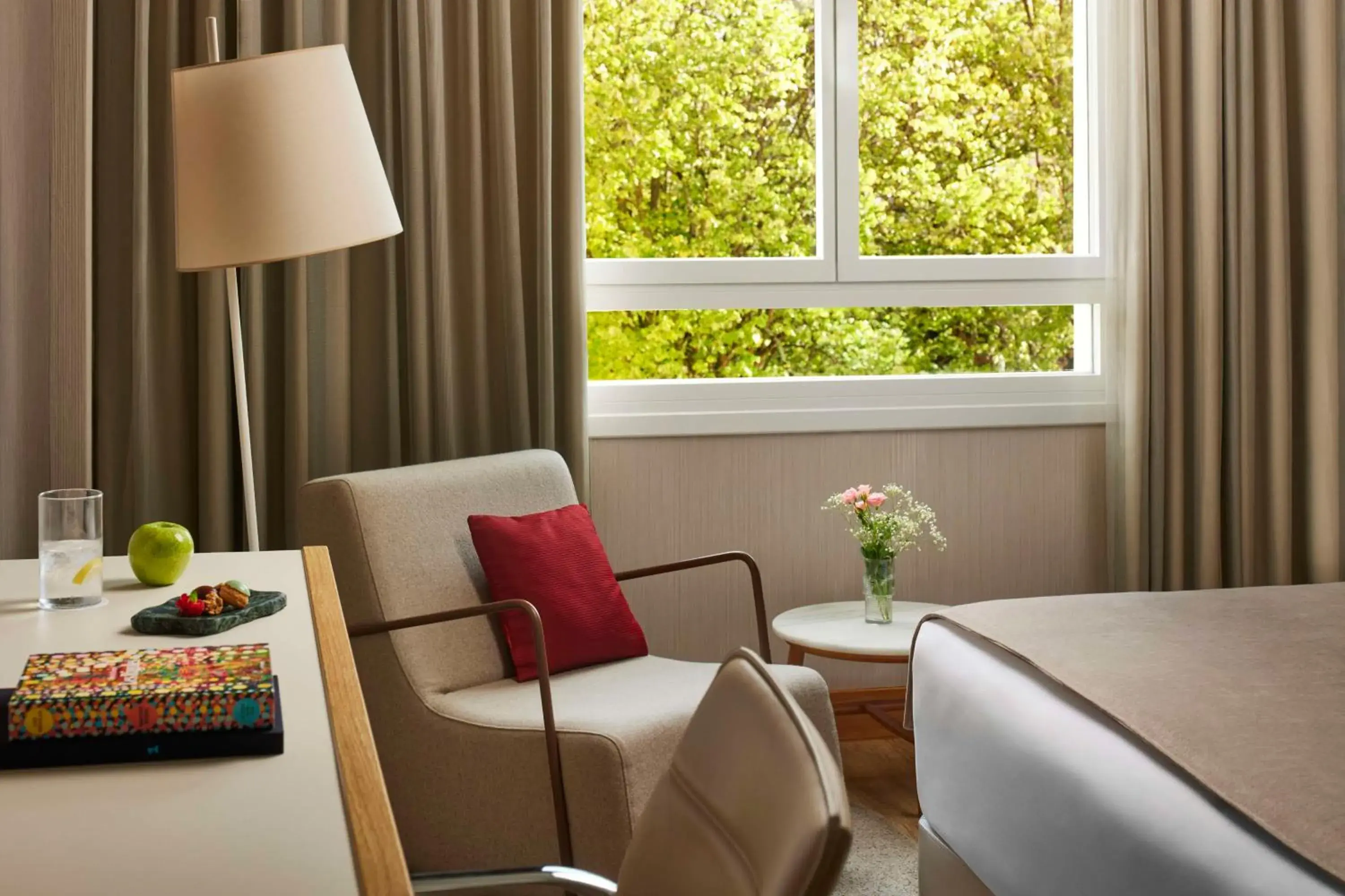 Bedroom, Bed in NH Collection San Sebastián Aranzazu Bedroom, Bed in NH Collection San Sebastián Aranzazu