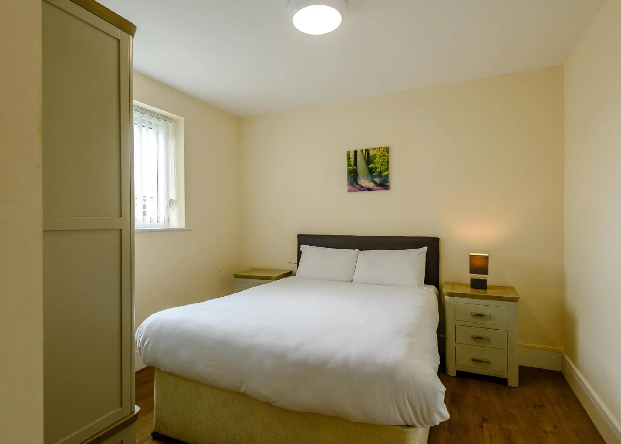 Property building, Bed in Coastfields Holiday Village