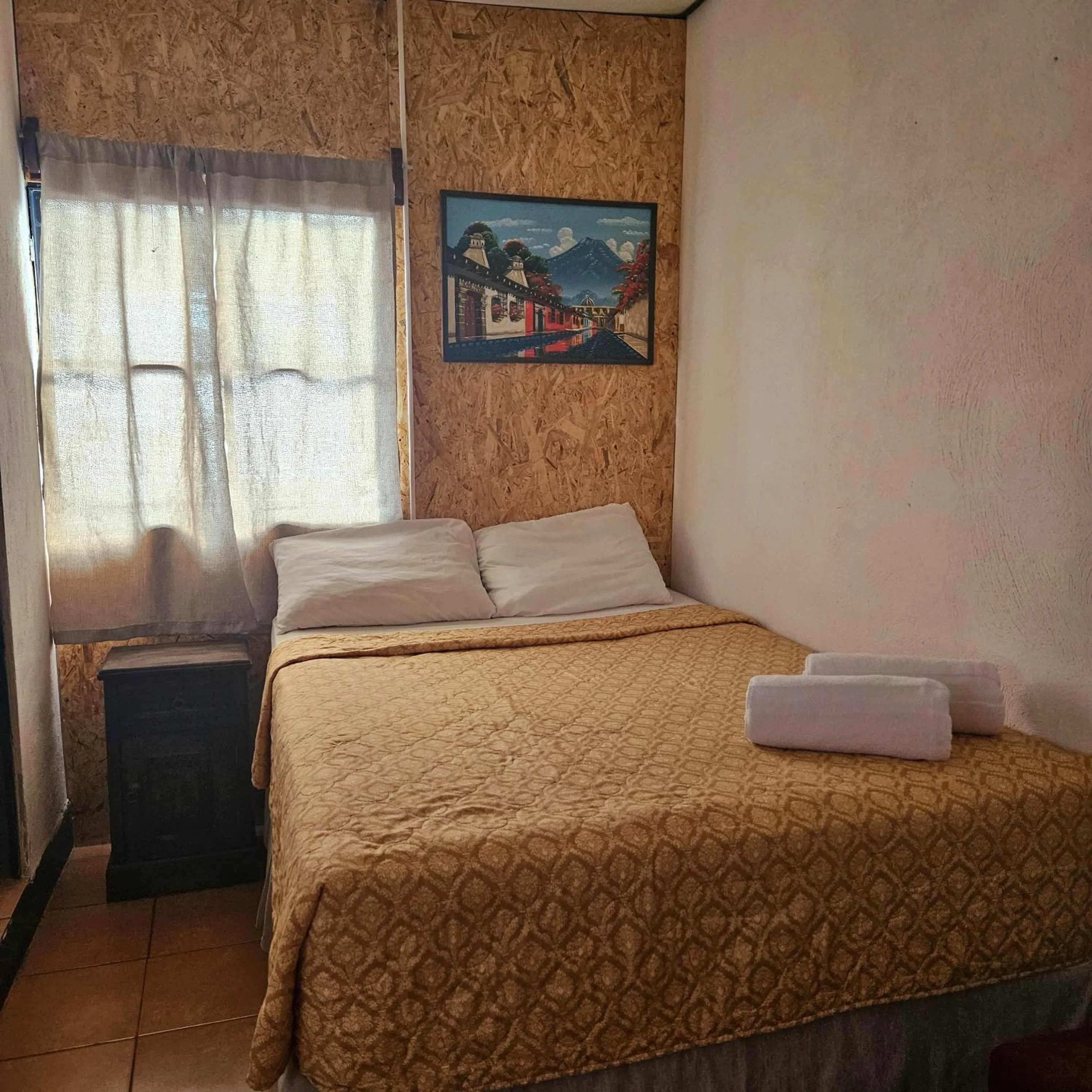 Twin Room in Cermeño's House