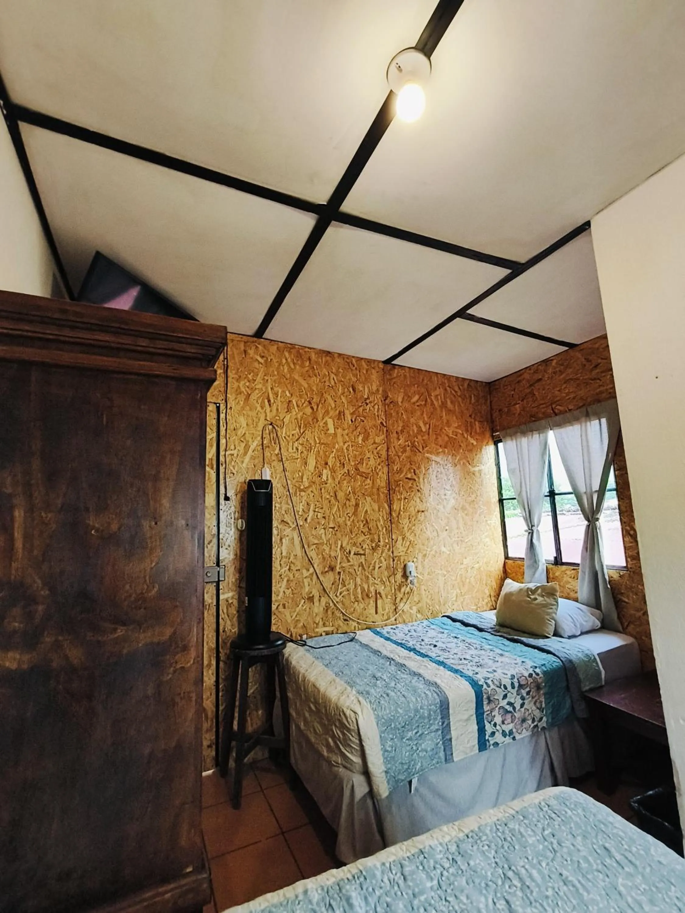 Twin Room in Cermeño's House