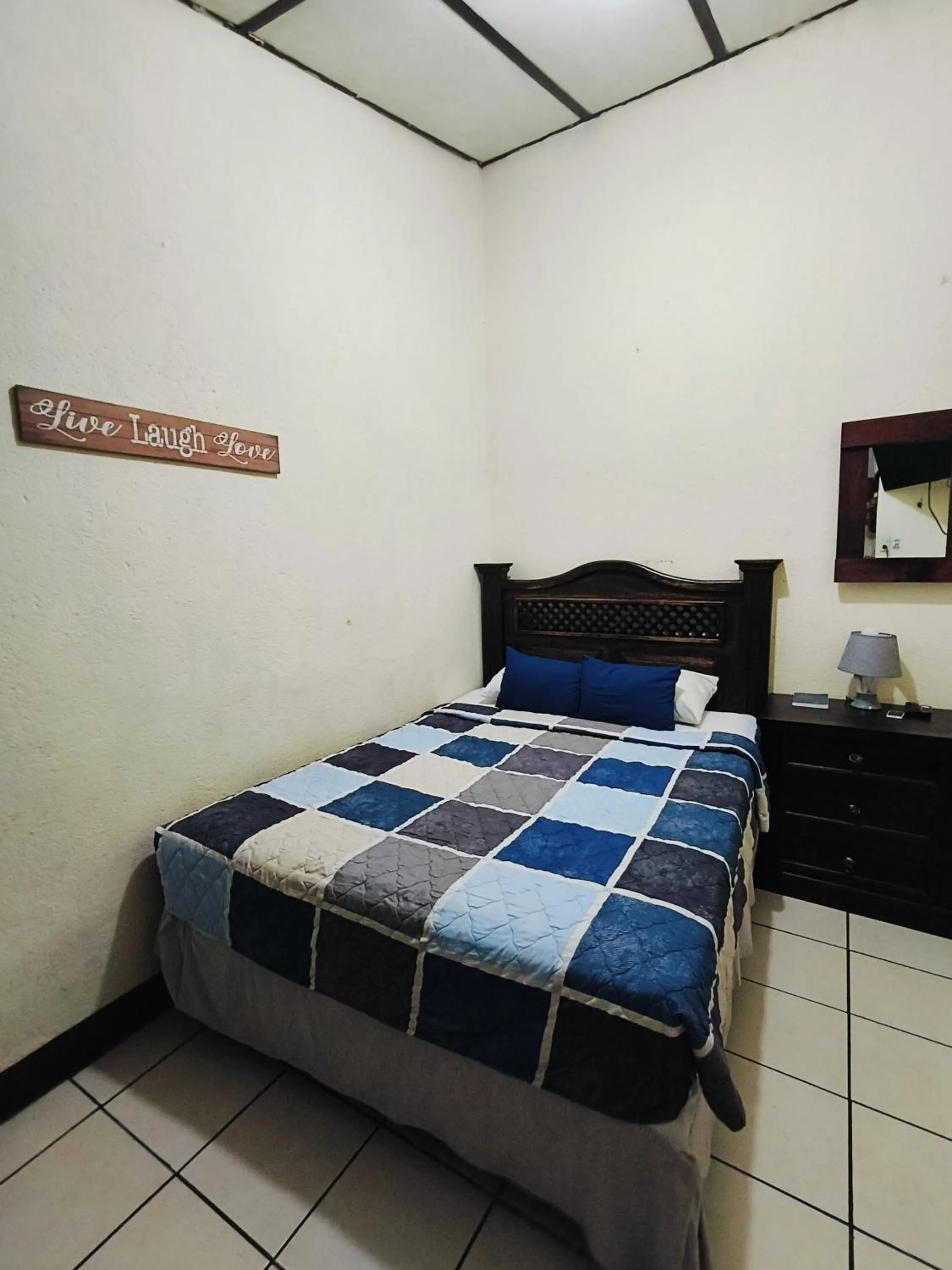 Double Room - single occupancy in Cermeño's House