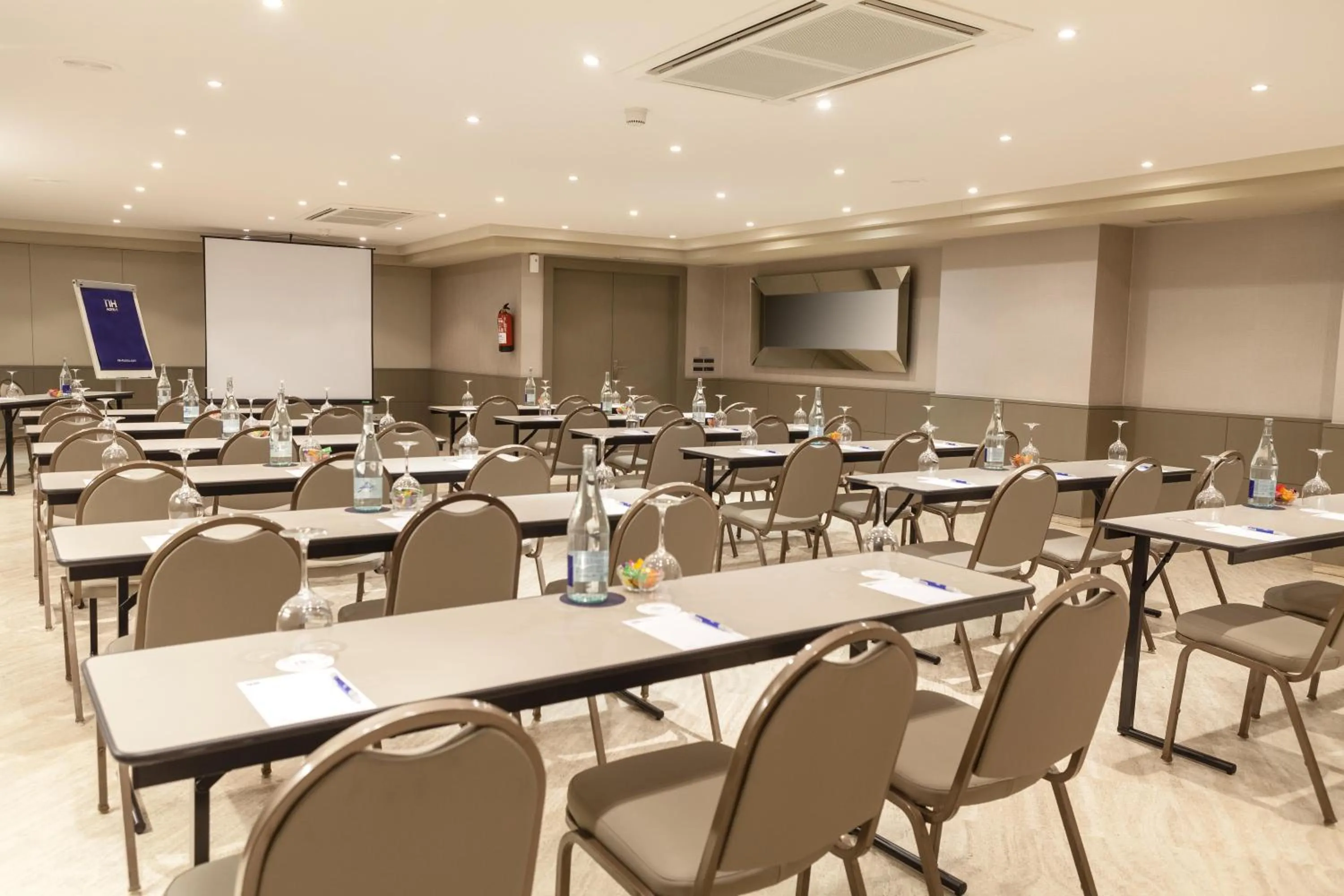 Business facilities in NH Oviedo Principado