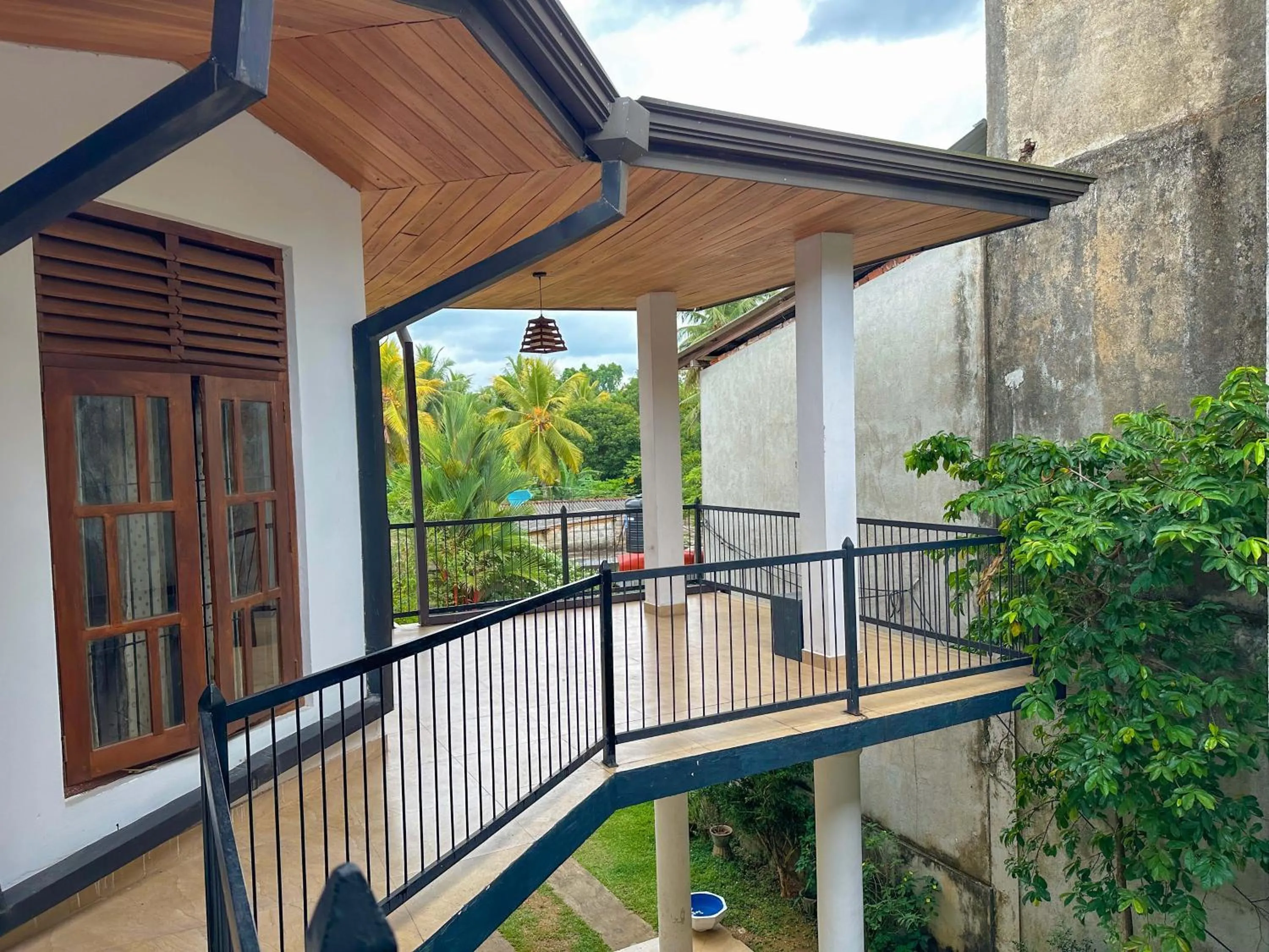 Property building in Elepath Lodge Pinnawala