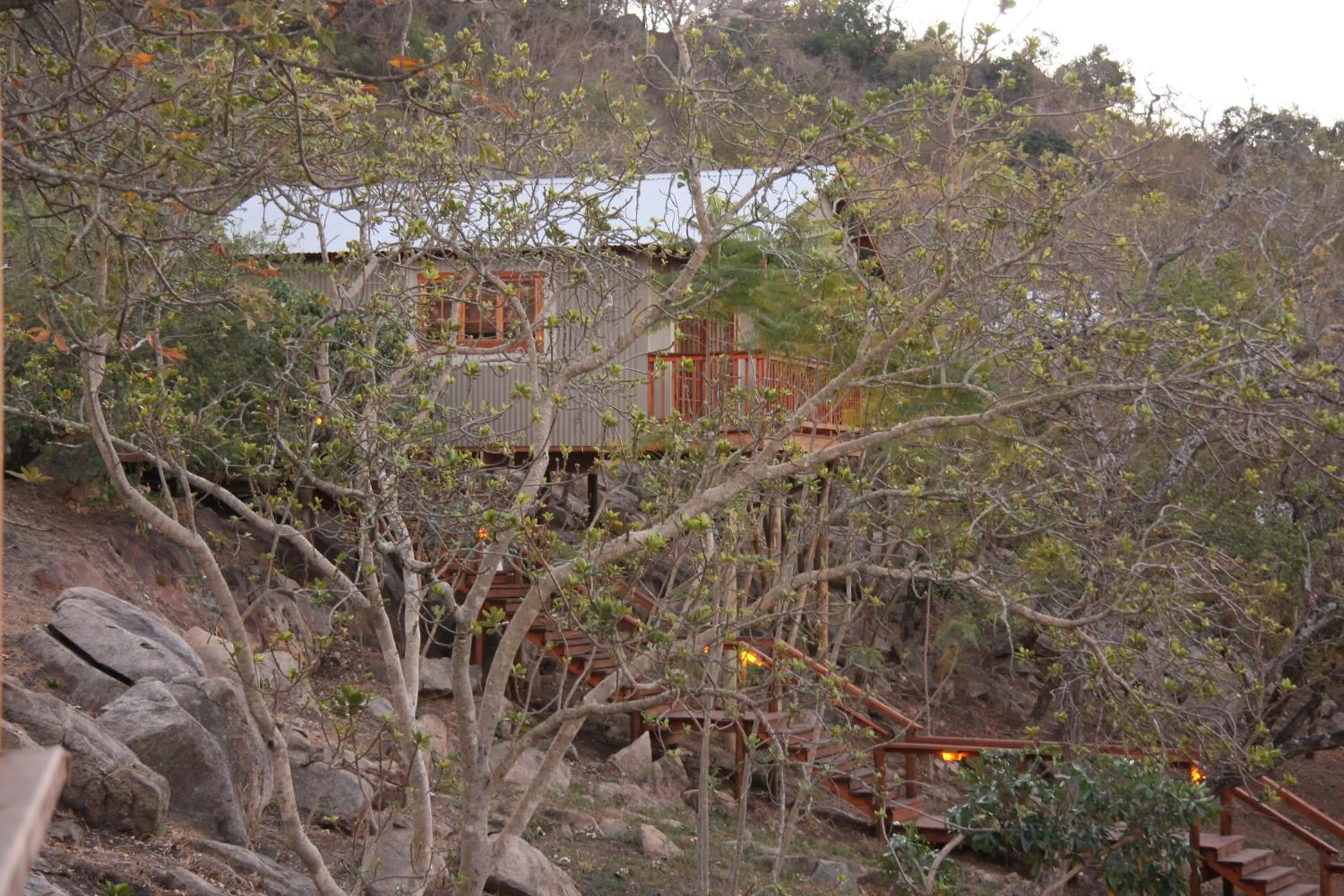 Property building in 5th Seasons Guesthouse