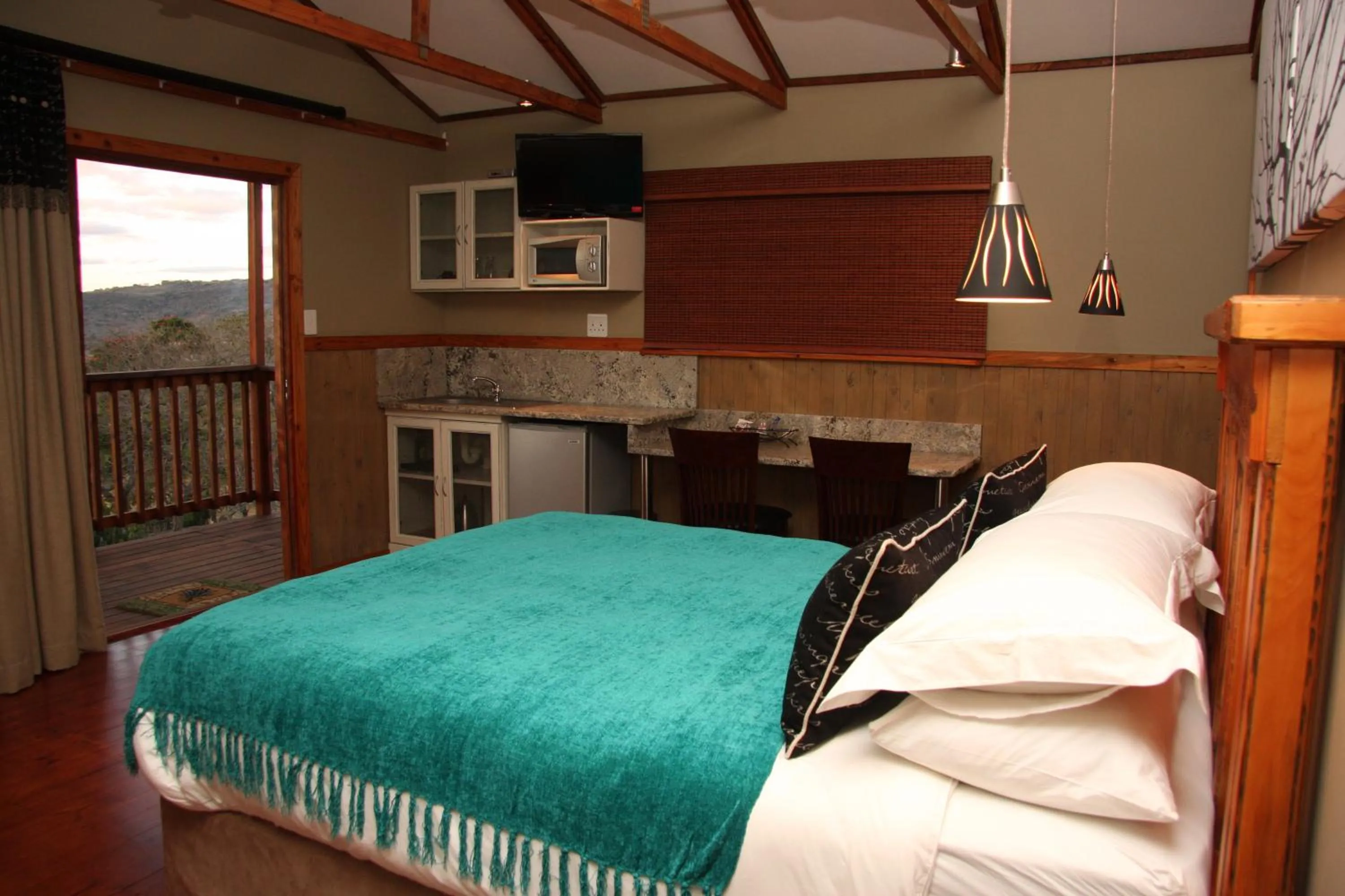 Bedroom, Bed in 5th Seasons Guesthouse