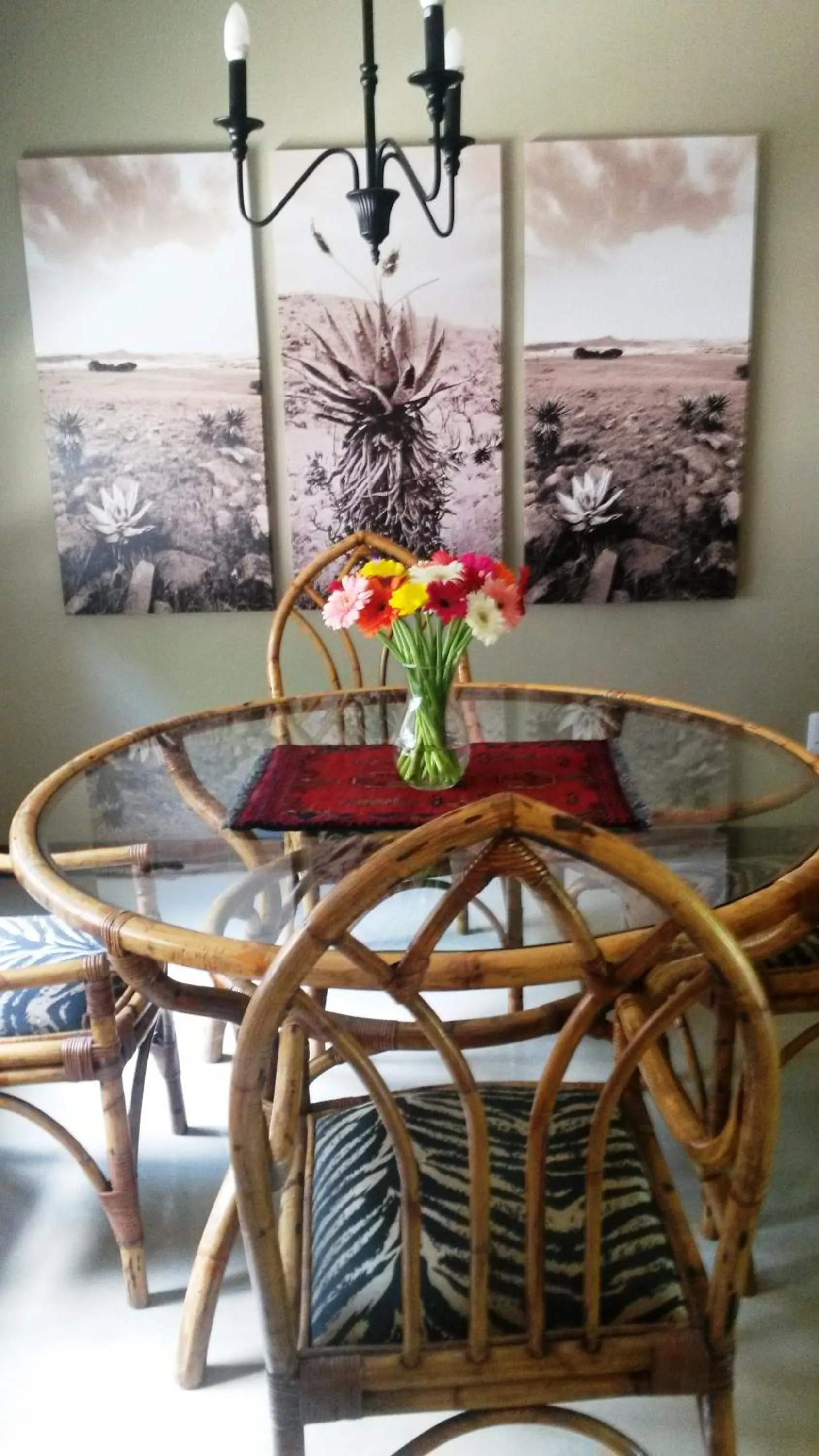 Dining area in 5th Seasons Guesthouse