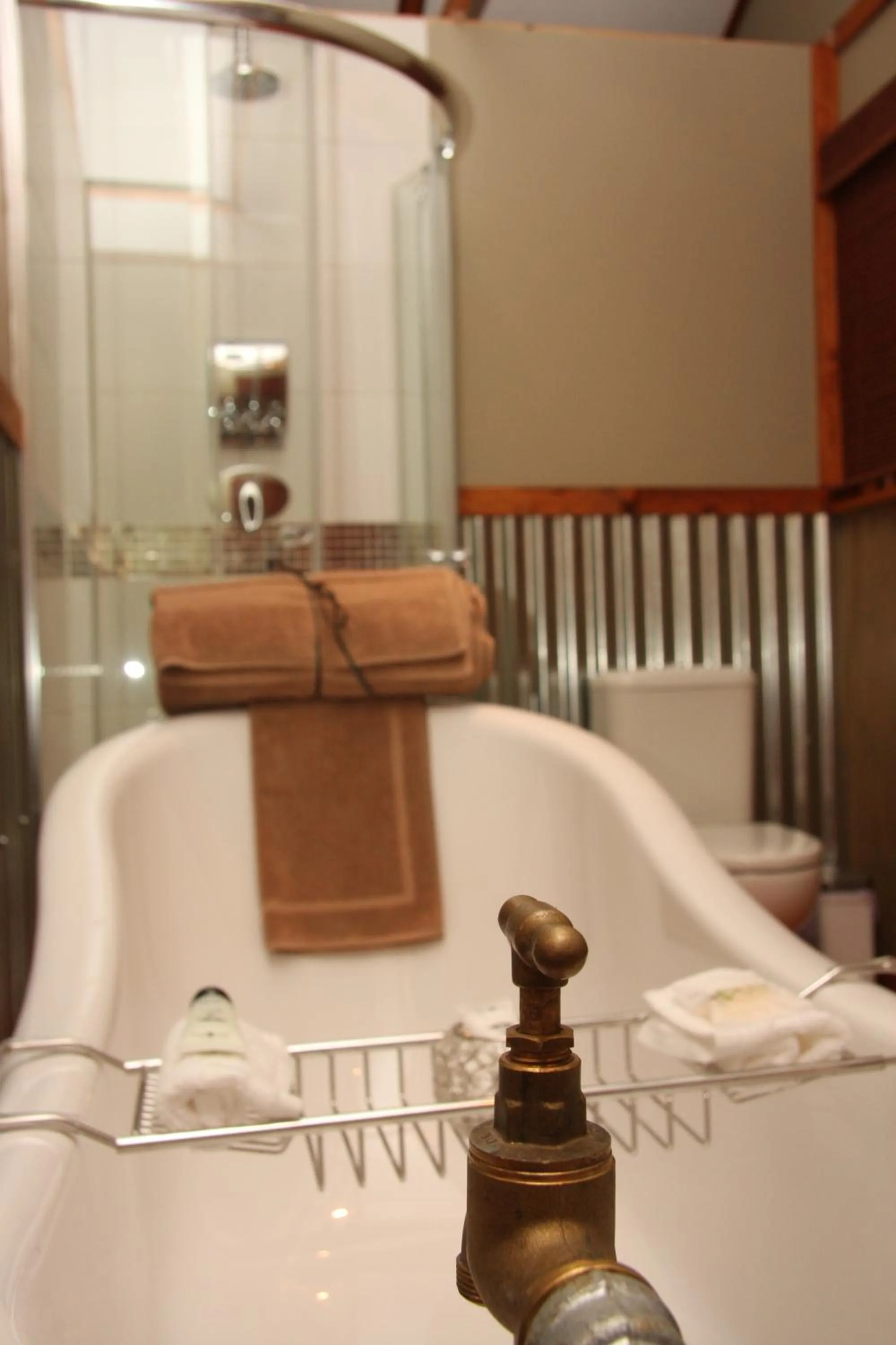 Bathroom in 5th Seasons Guesthouse