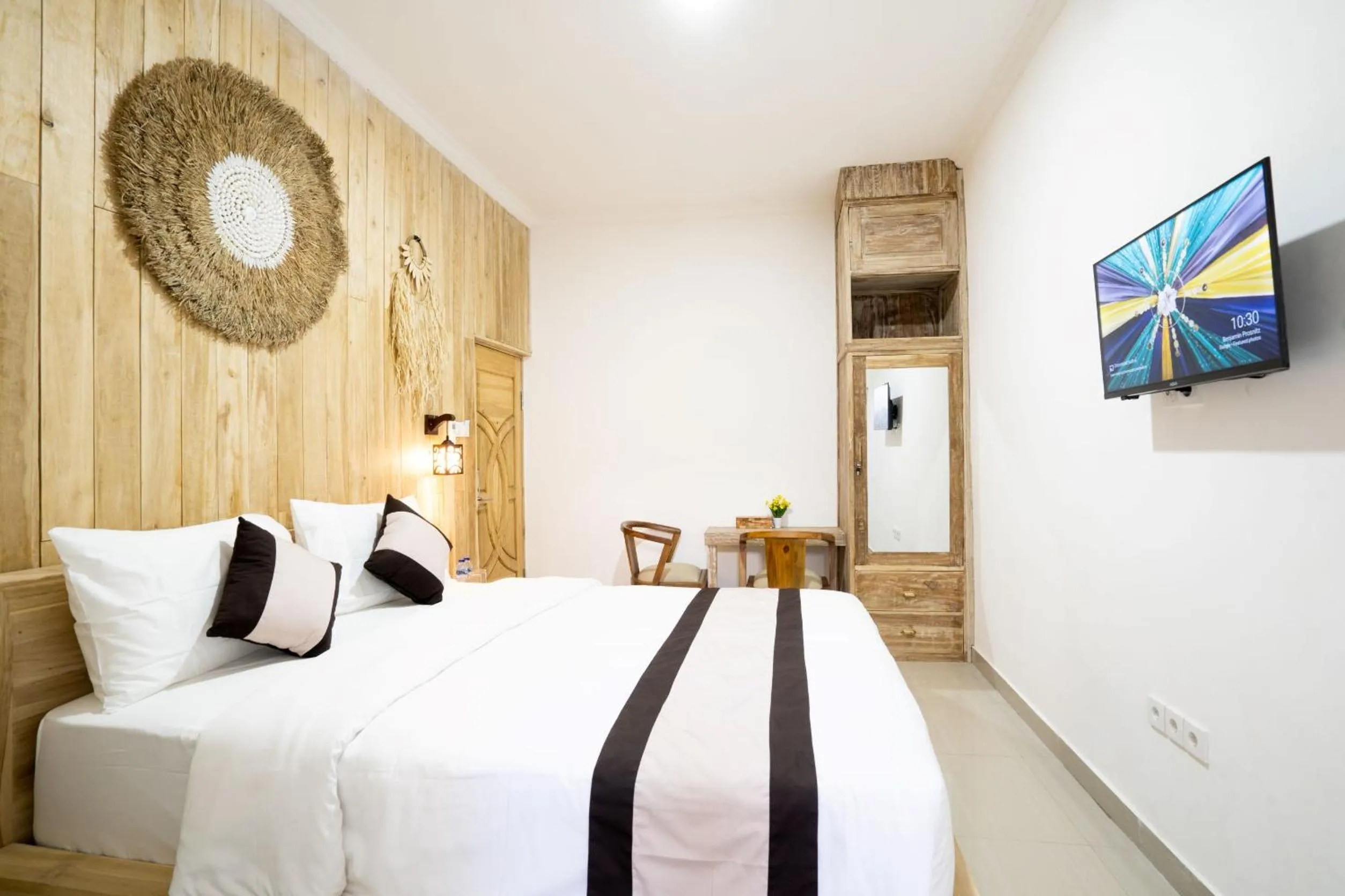 Bedroom, Bed in Oki Taru Residence