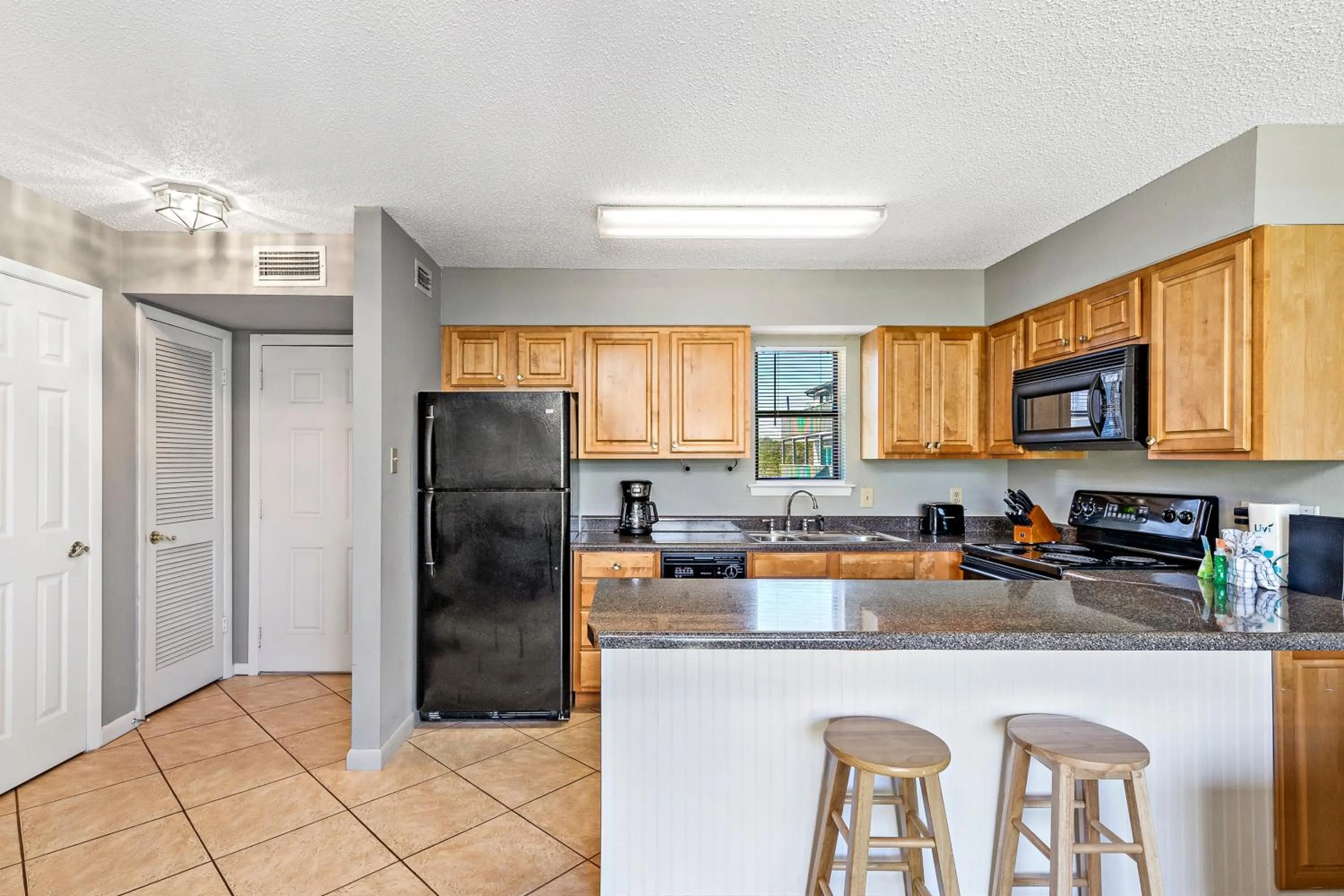 Kitchen or kitchenette in Lagoon Sun 3