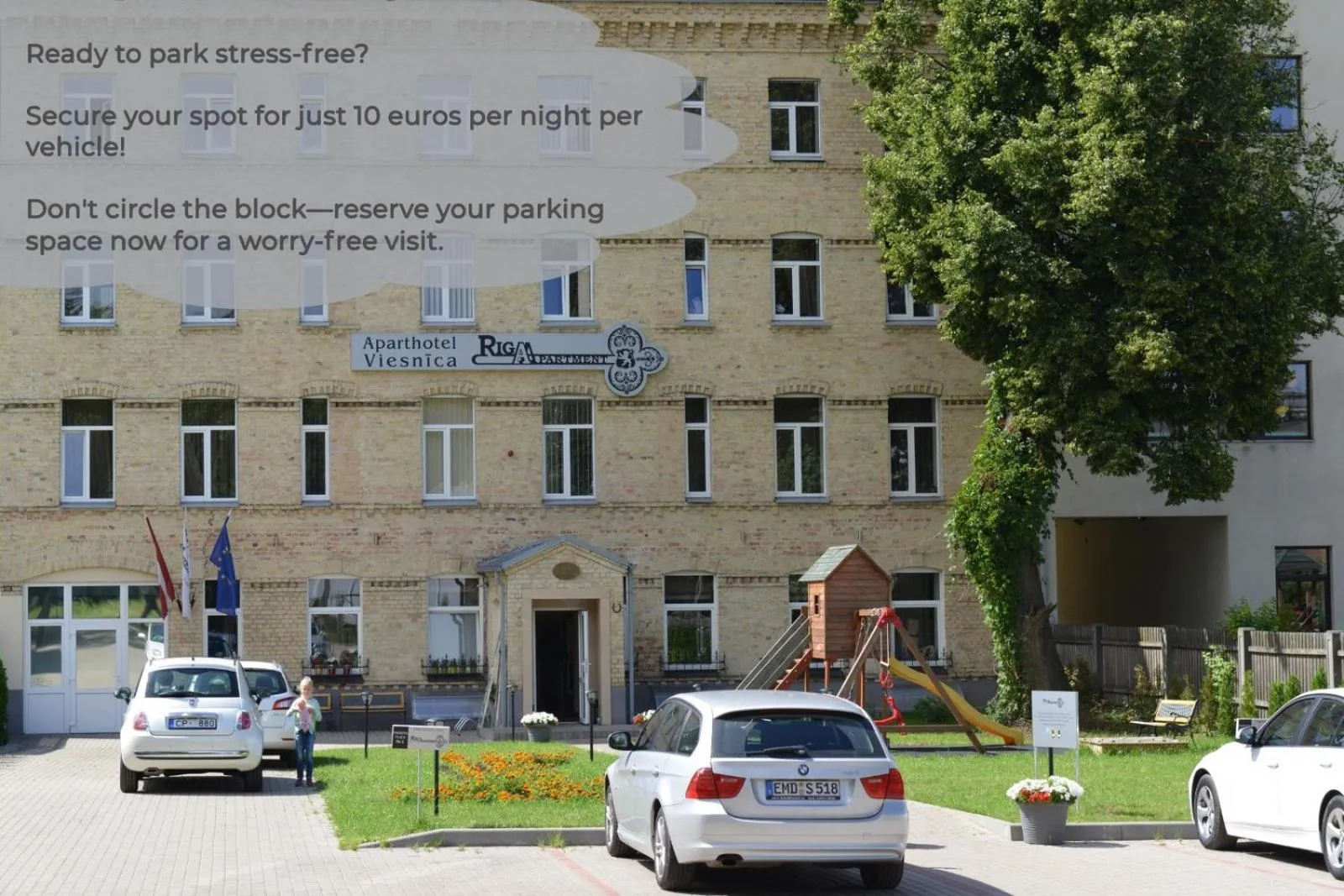 Parking in RIGAAPARTMENT SONADA Family Aparthotel - Private Parking