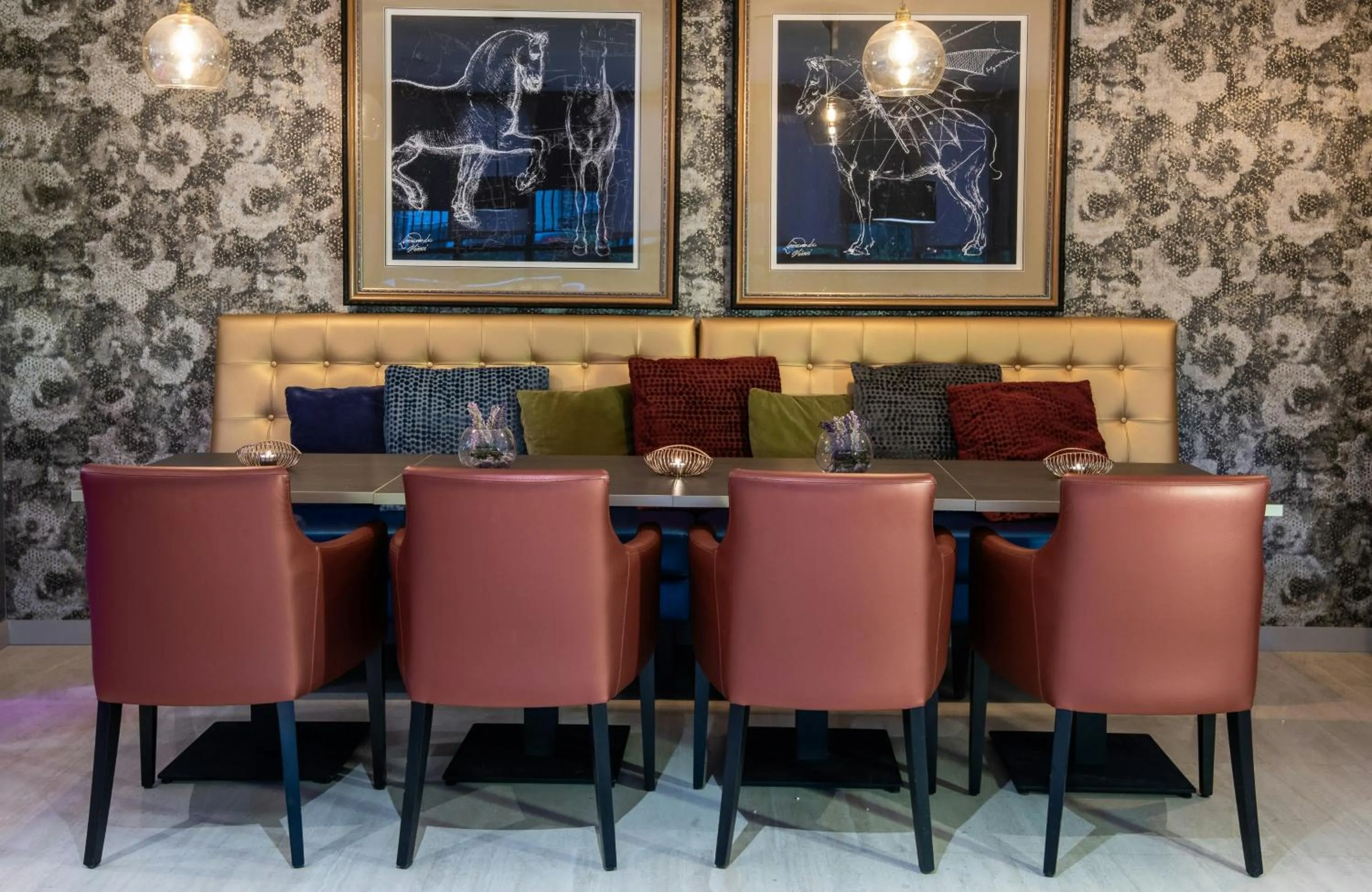 Lobby or reception in Leonardo Hotel Madrid City Center