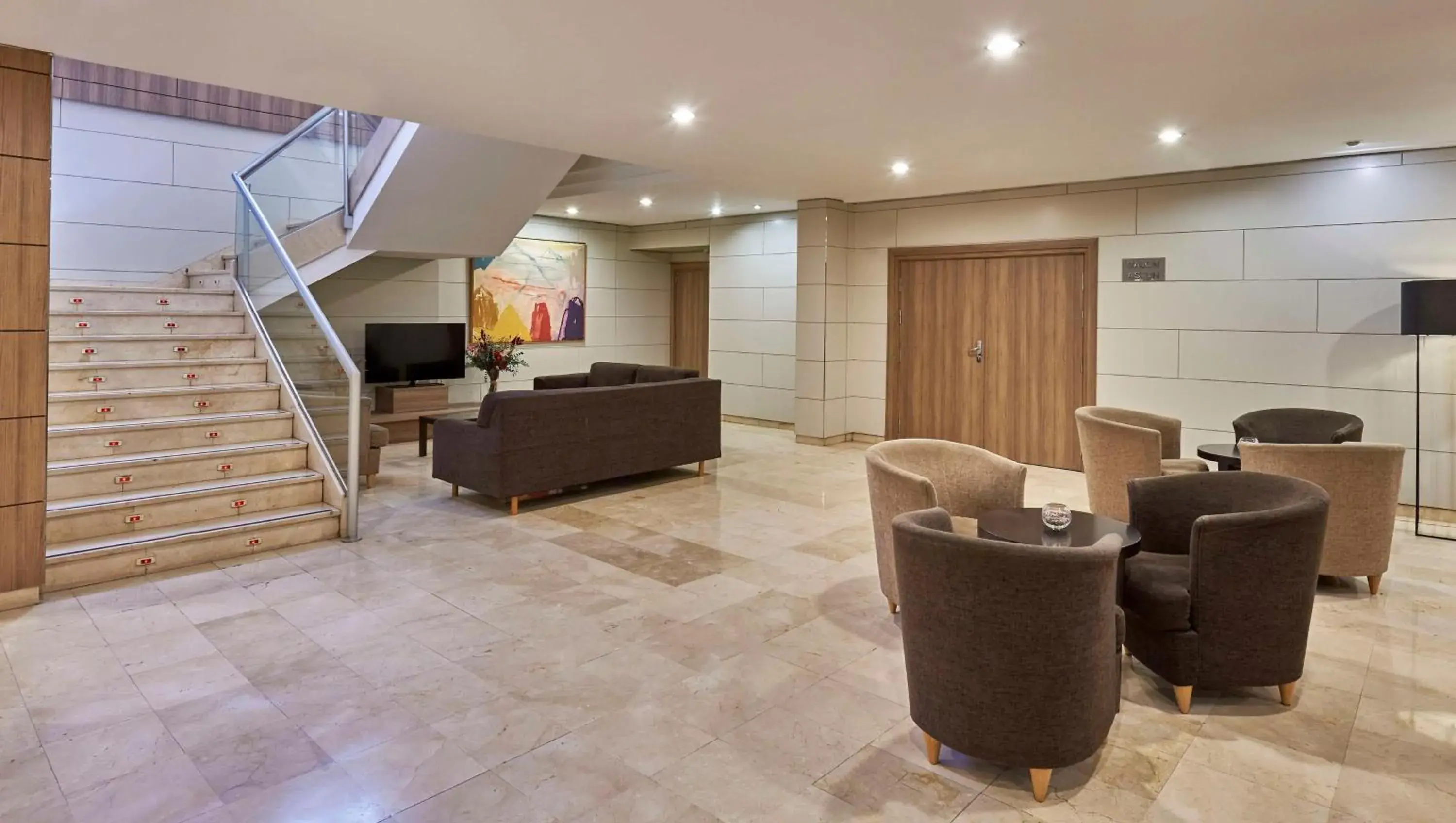 Lobby or reception in iStay by NH Zaragoza Sport Hotel Lobby or reception in iStay by NH Zaragoza Sport Hotel