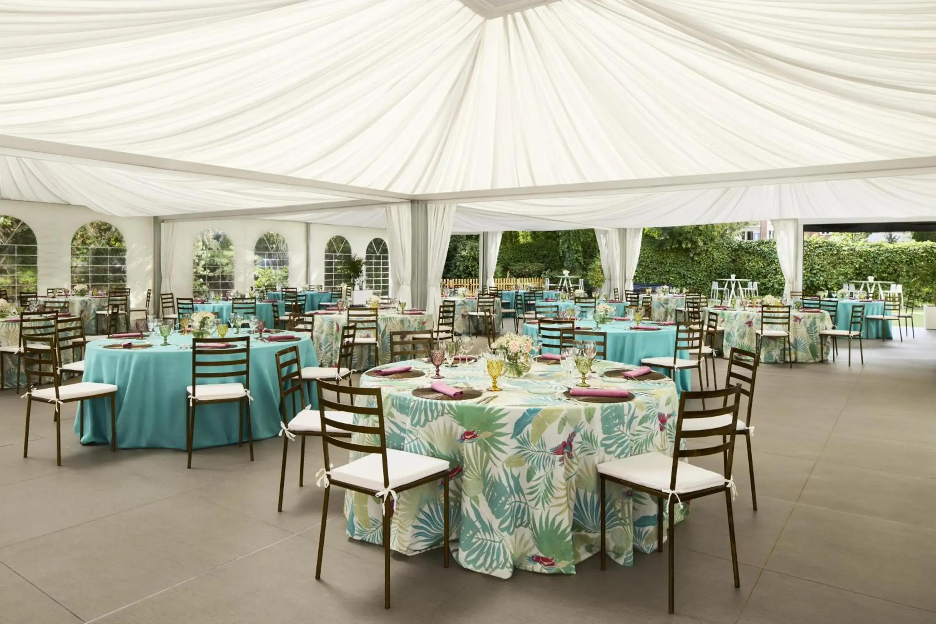 Property building in NH Madrid Ventas Property building in NH Madrid Ventas