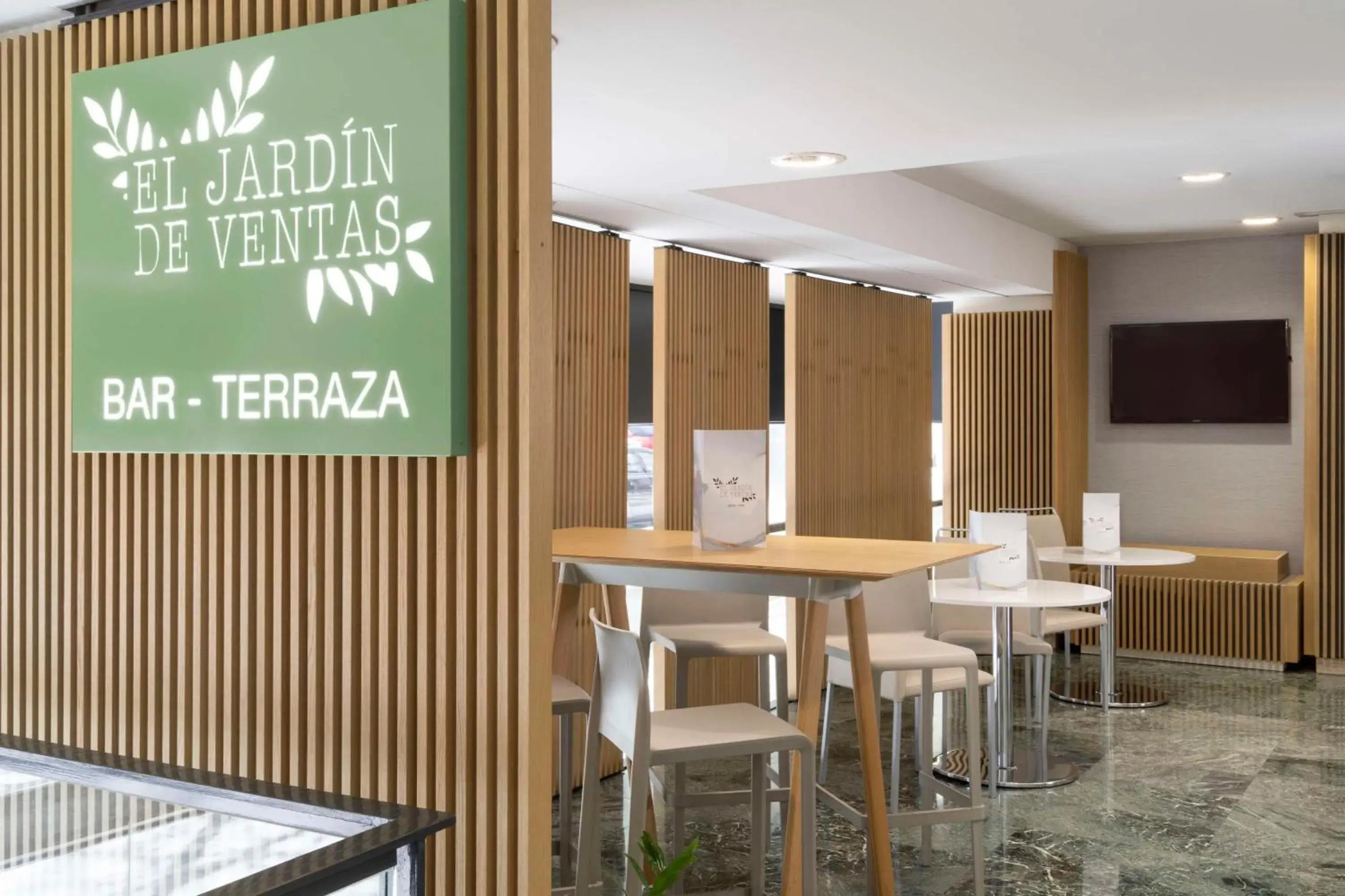 Property building in NH Madrid Ventas Property building in NH Madrid Ventas