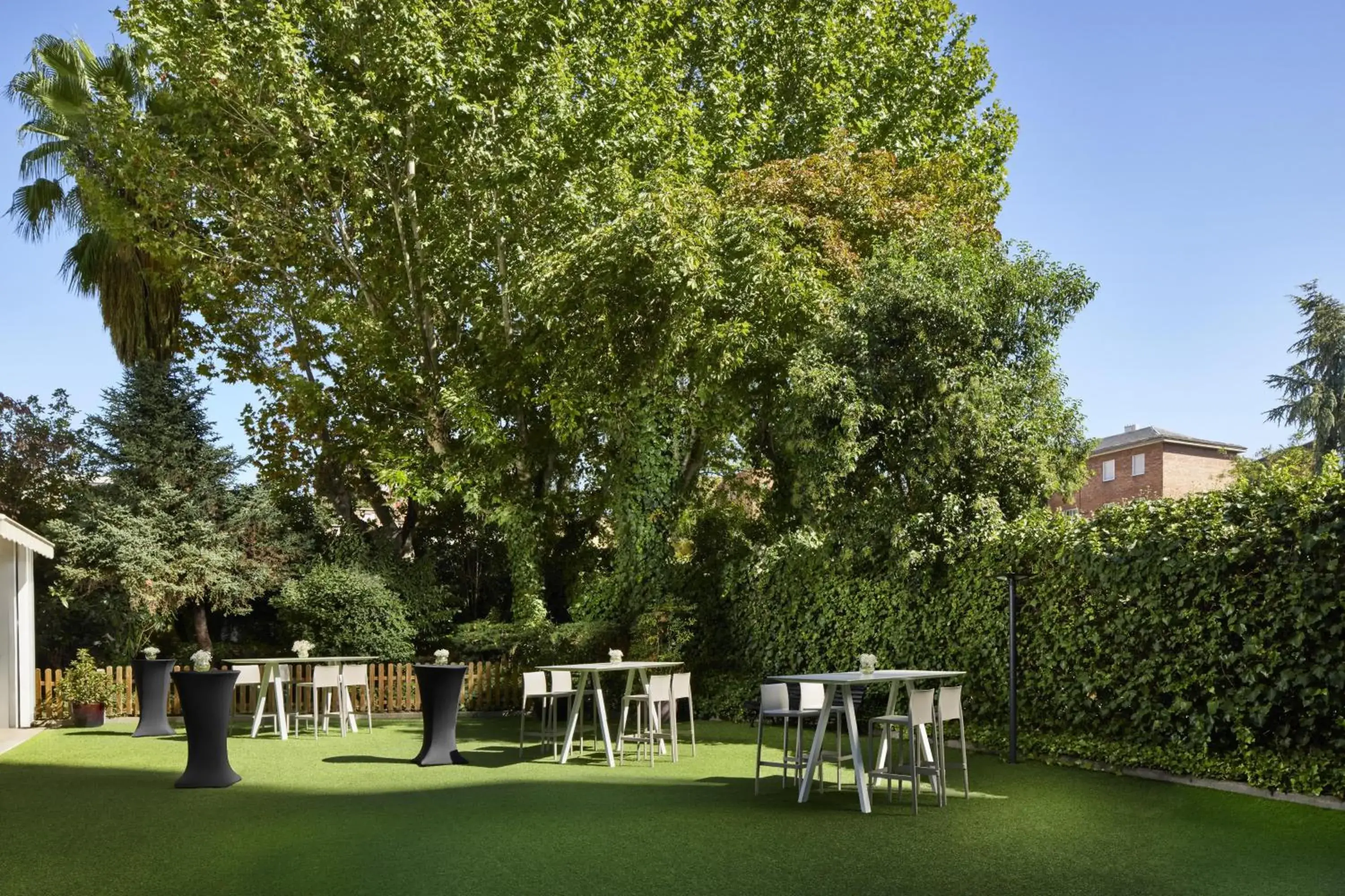 Property building in NH Madrid Ventas Property building in NH Madrid Ventas