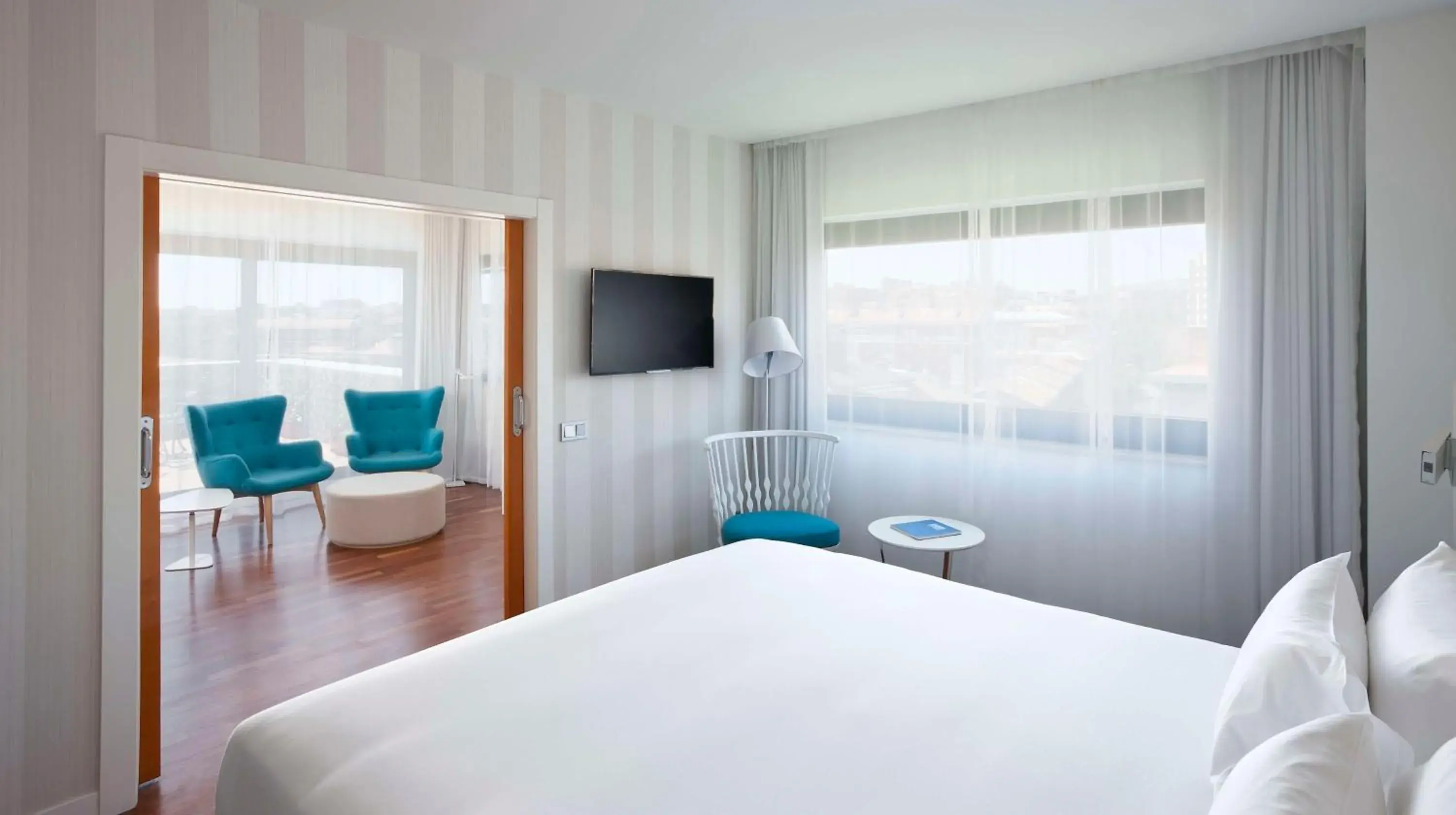 Property building, Bed in NH Madrid Ventas Property building, Bed in NH Madrid Ventas