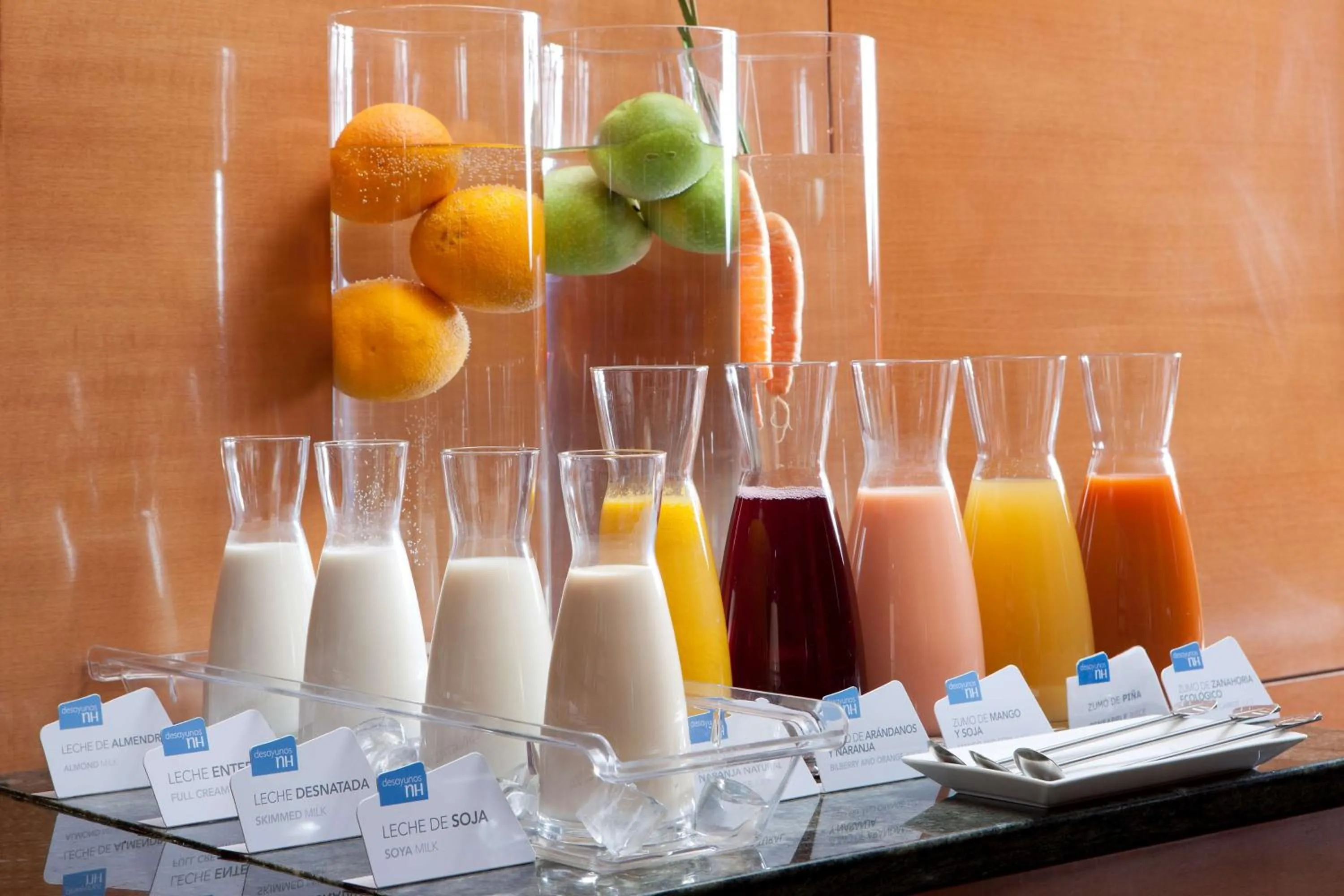 Restaurant/places to eat in NH Madrid Chamberí