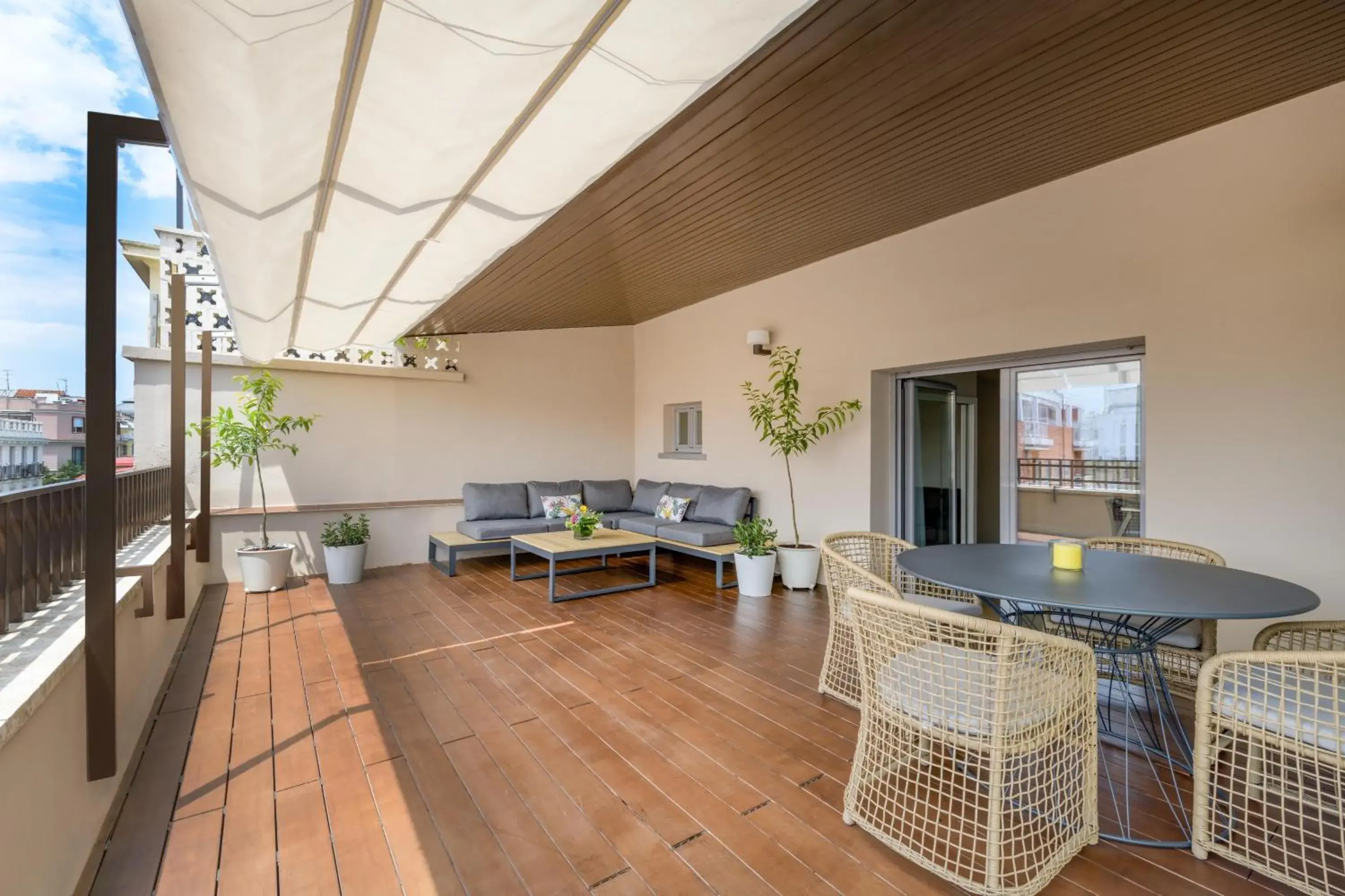 Photo of the whole room in NH Madrid Chamberí Photo of the whole room in NH Madrid Chamberí