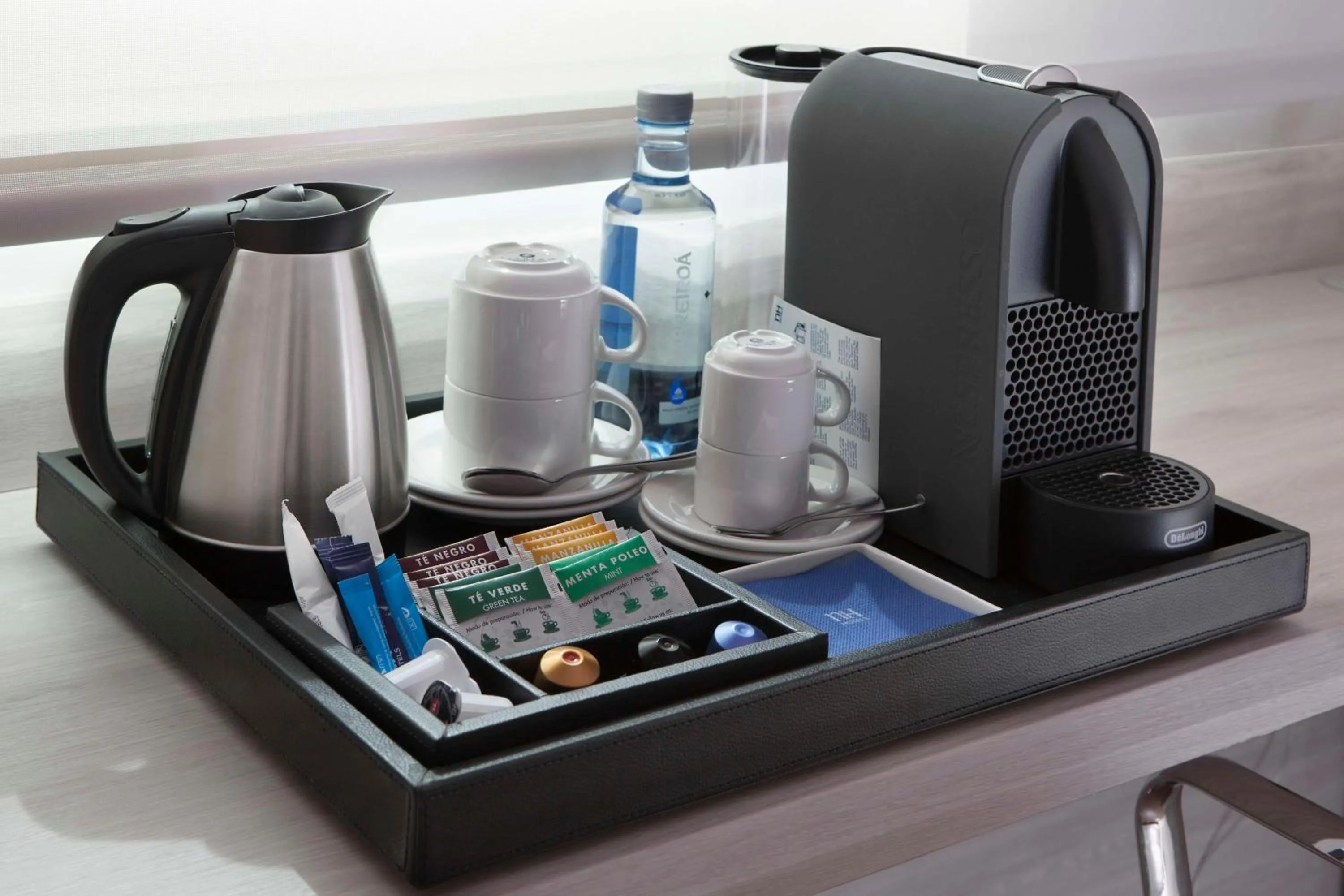 Lounge or bar in NH Barajas Airport