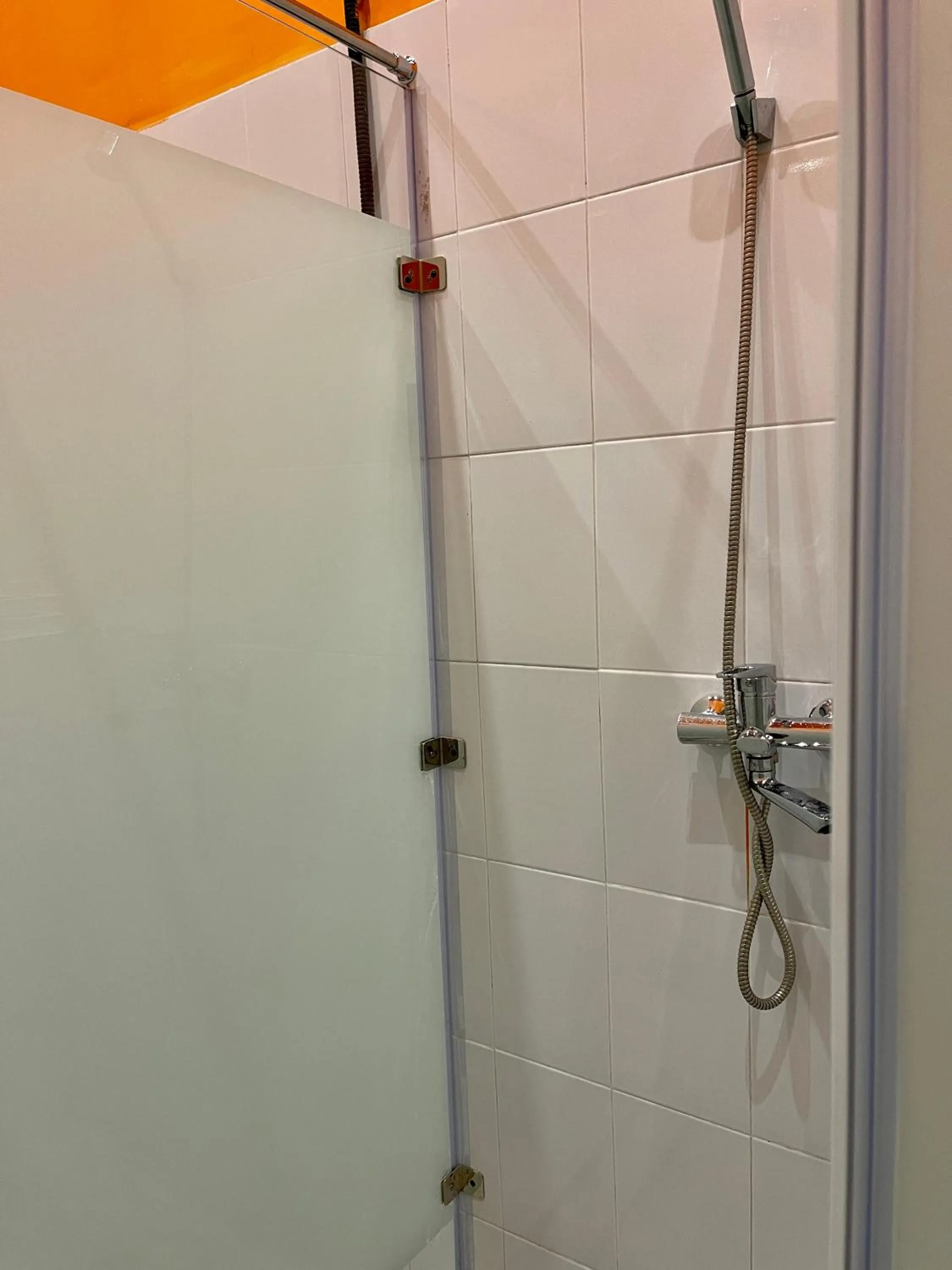 Shower in WakeUp Bishkek