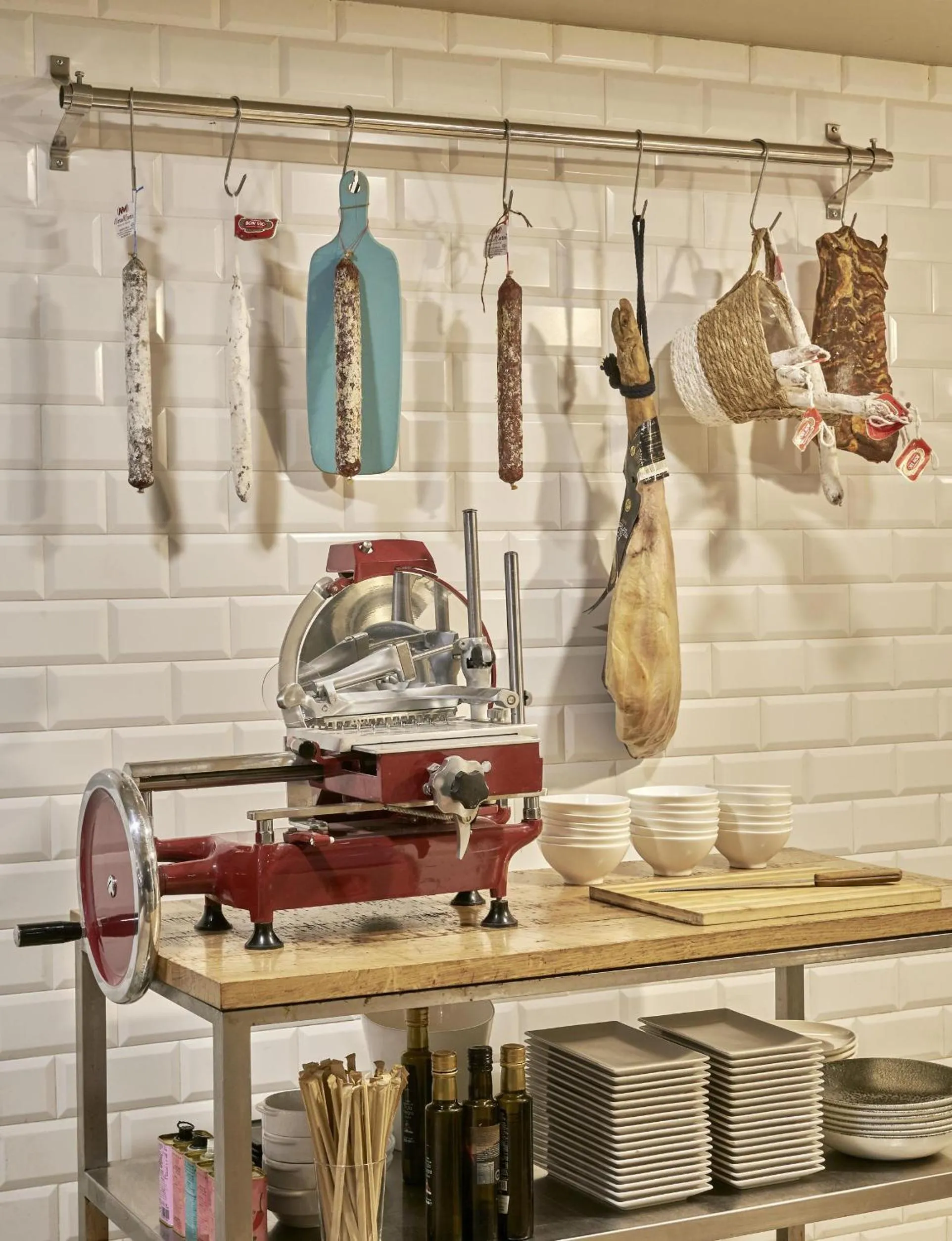 Lounge or bar in NH Collection Gran Hotel de Zaragoza