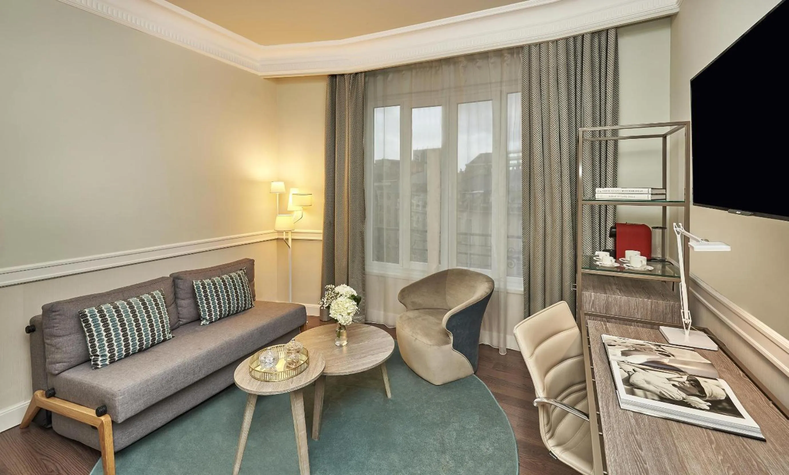 Photo of the whole room in NH Collection Gran Hotel de Zaragoza