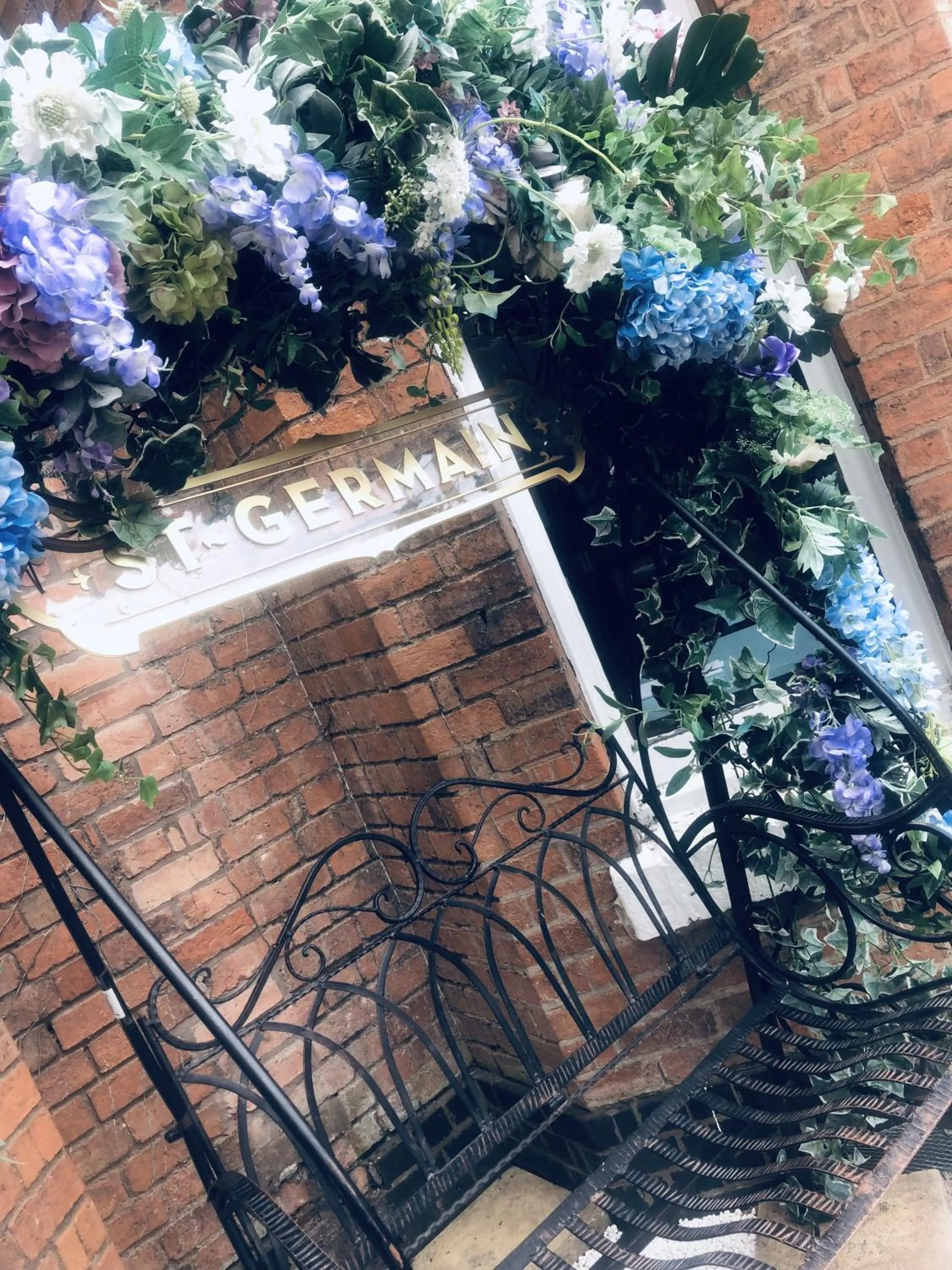 Garden in The Blue Piano Guesthouse