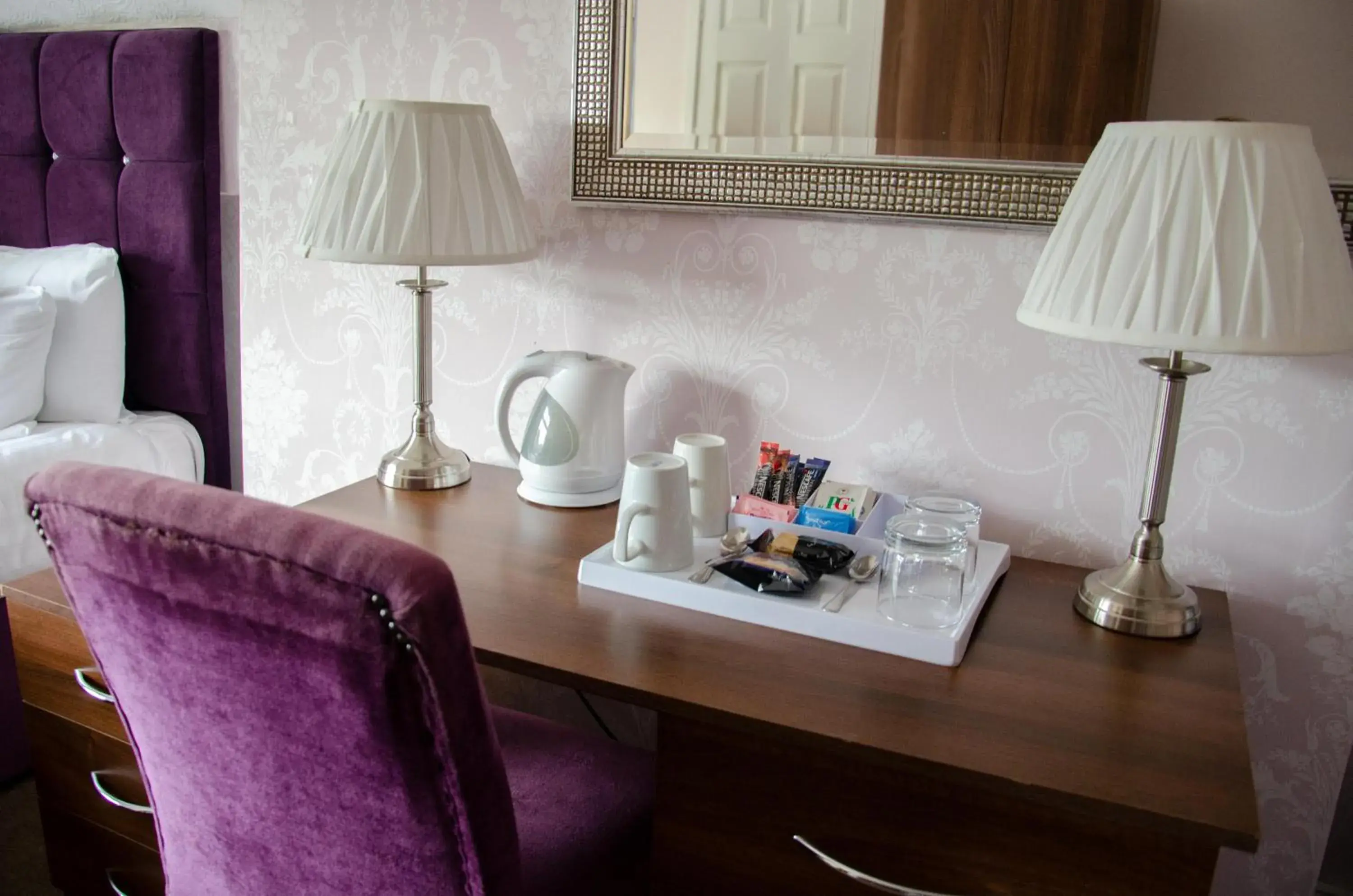 Standard Twin Room in The Lemonfield Hotel Standard Twin Room in The Lemonfield Hotel
