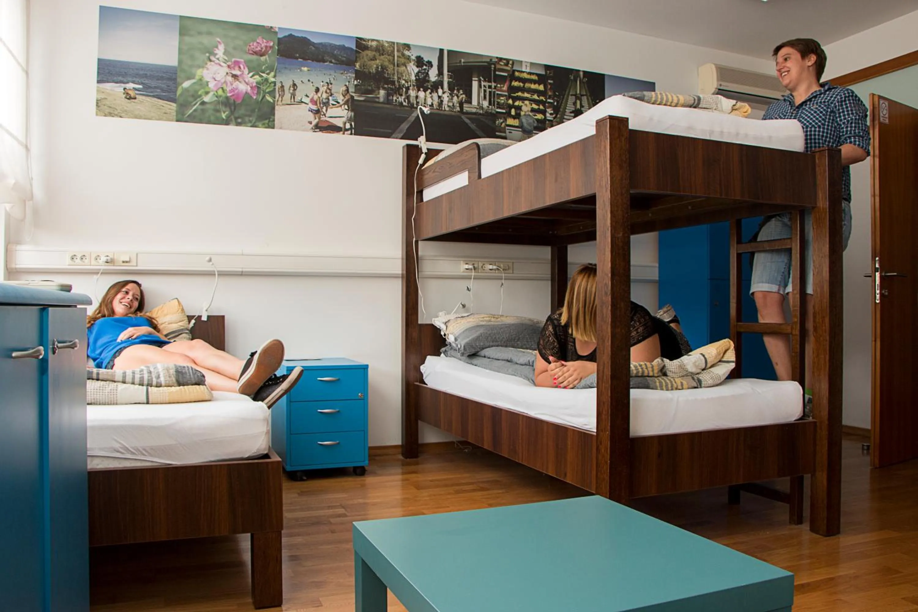 Photo of the whole room, Bed in Hostel Bureau