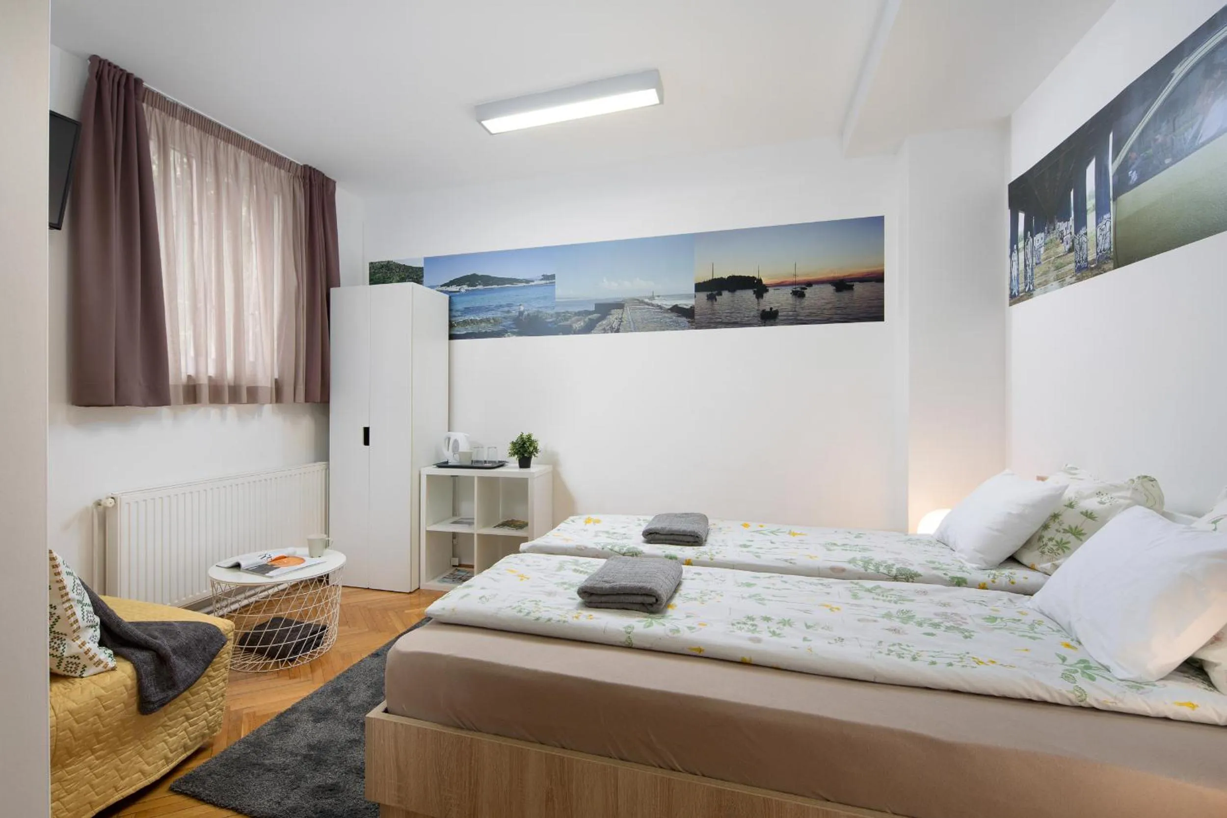 Bed in Hostel Bureau