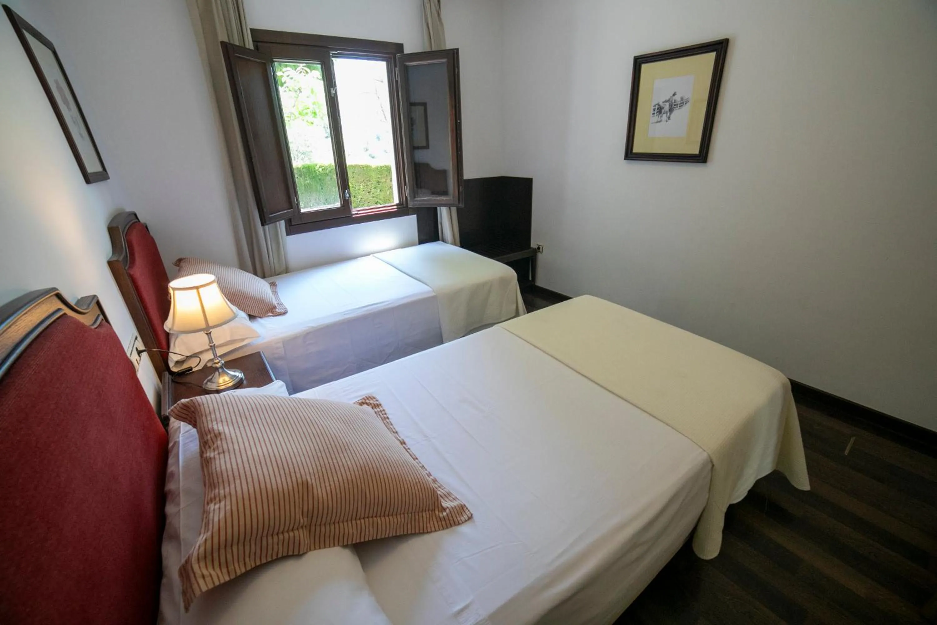 Bedroom, Bed in Villa Turistica de Bubion