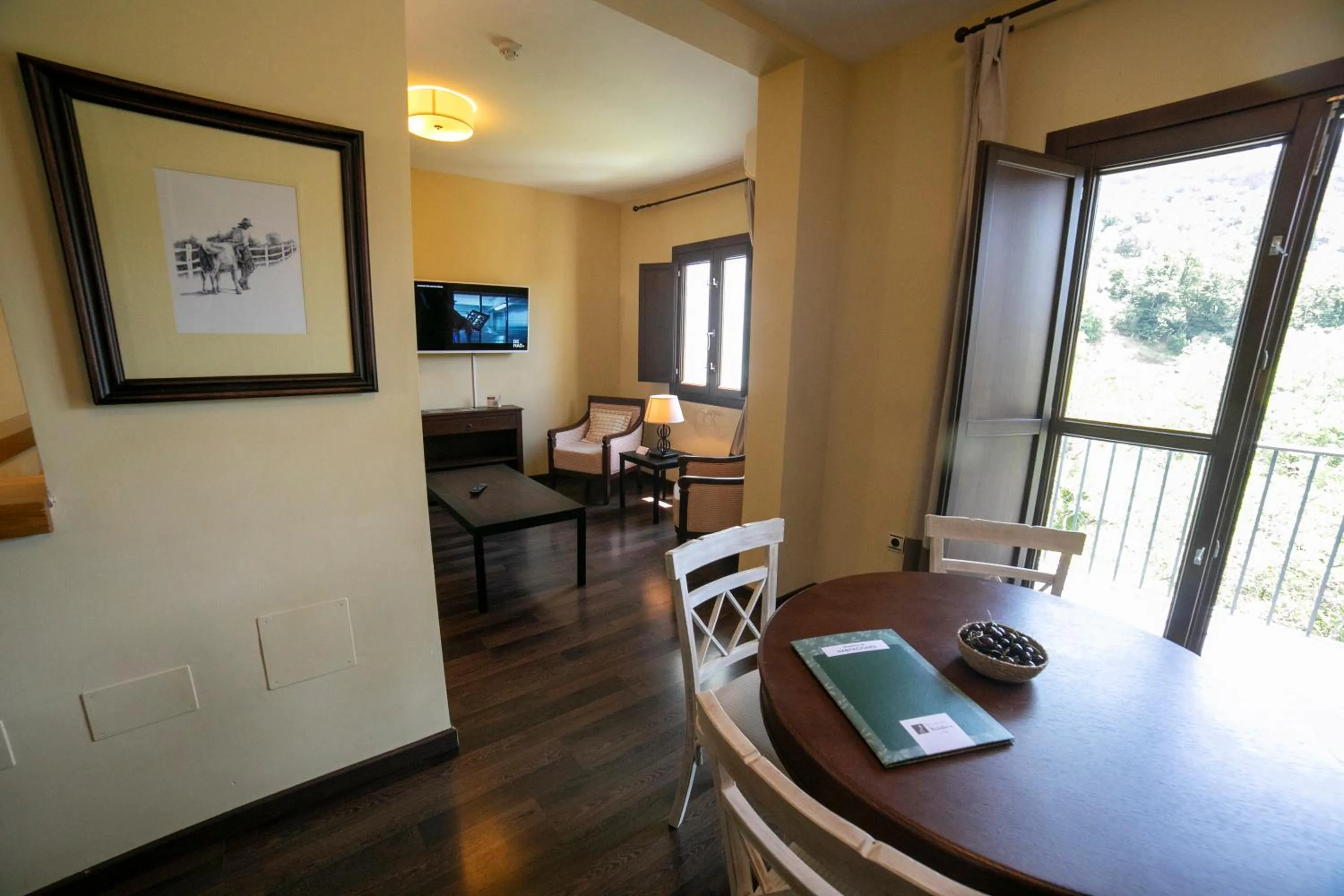 Dining area in Villa Turistica de Bubion