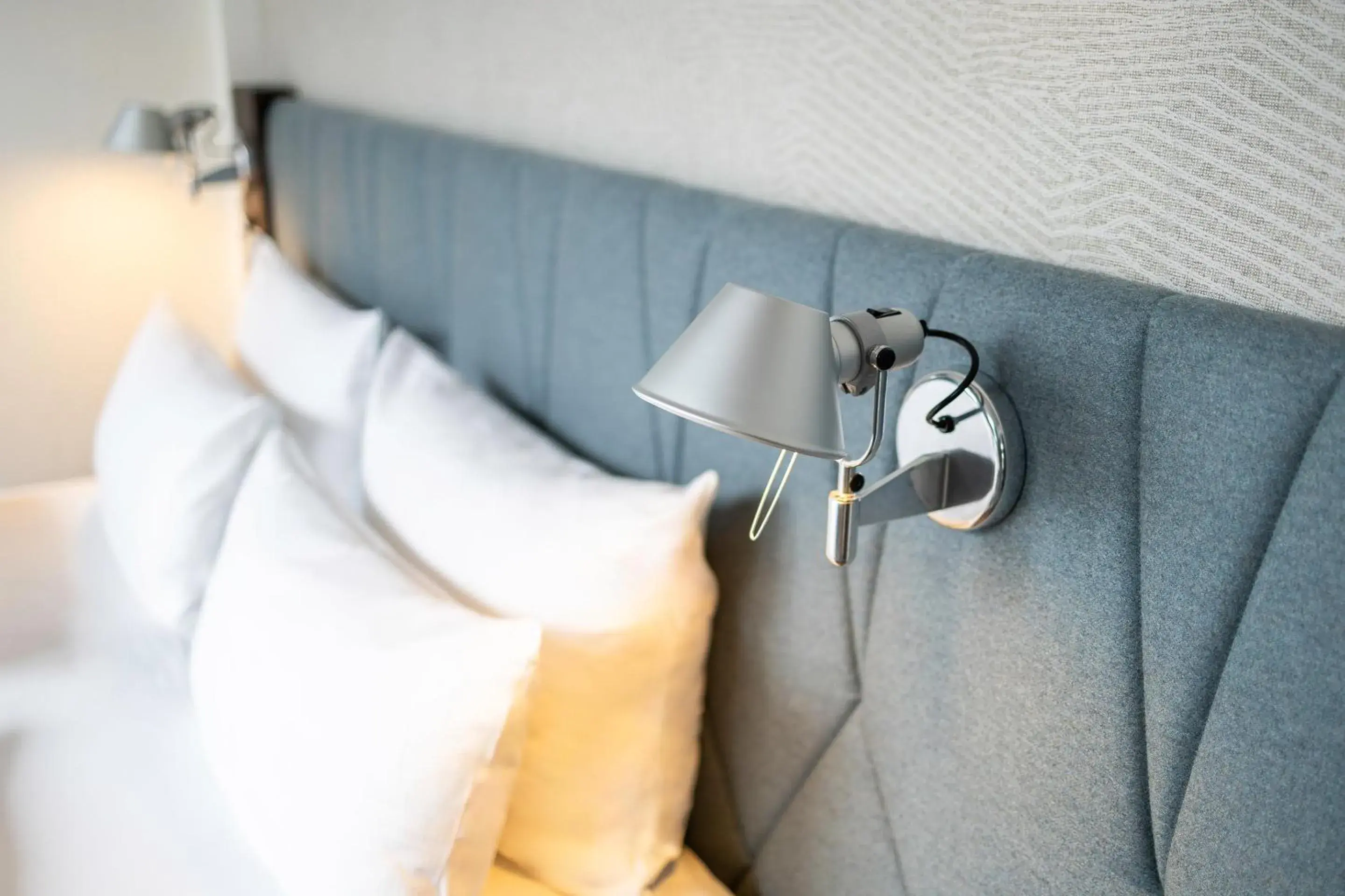 Photo of the whole room, Bed in Motel One Brussels Photo of the whole room, Bed in Motel One Brussels