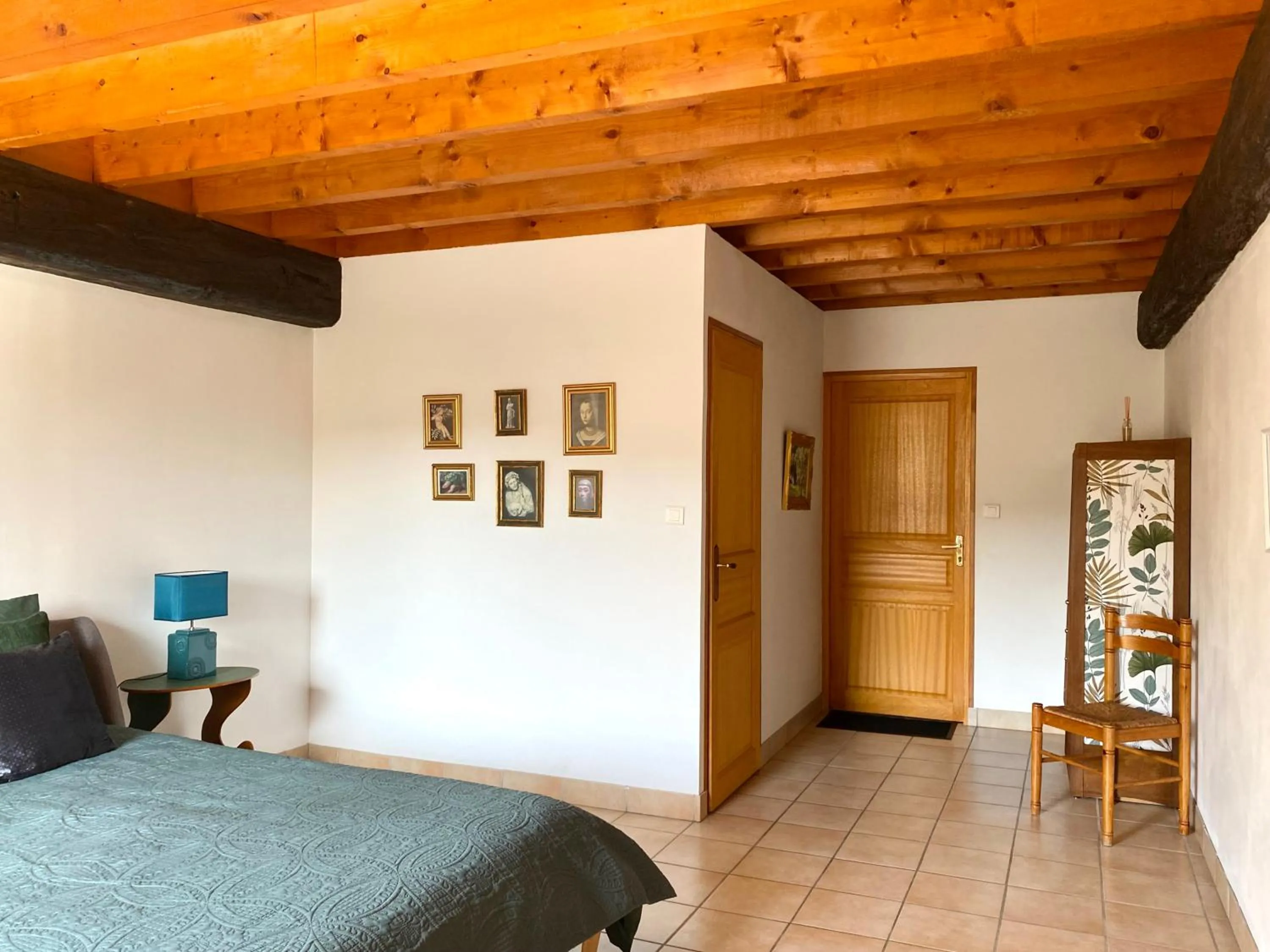 Bed in Domaine du Cellier de la Couronne