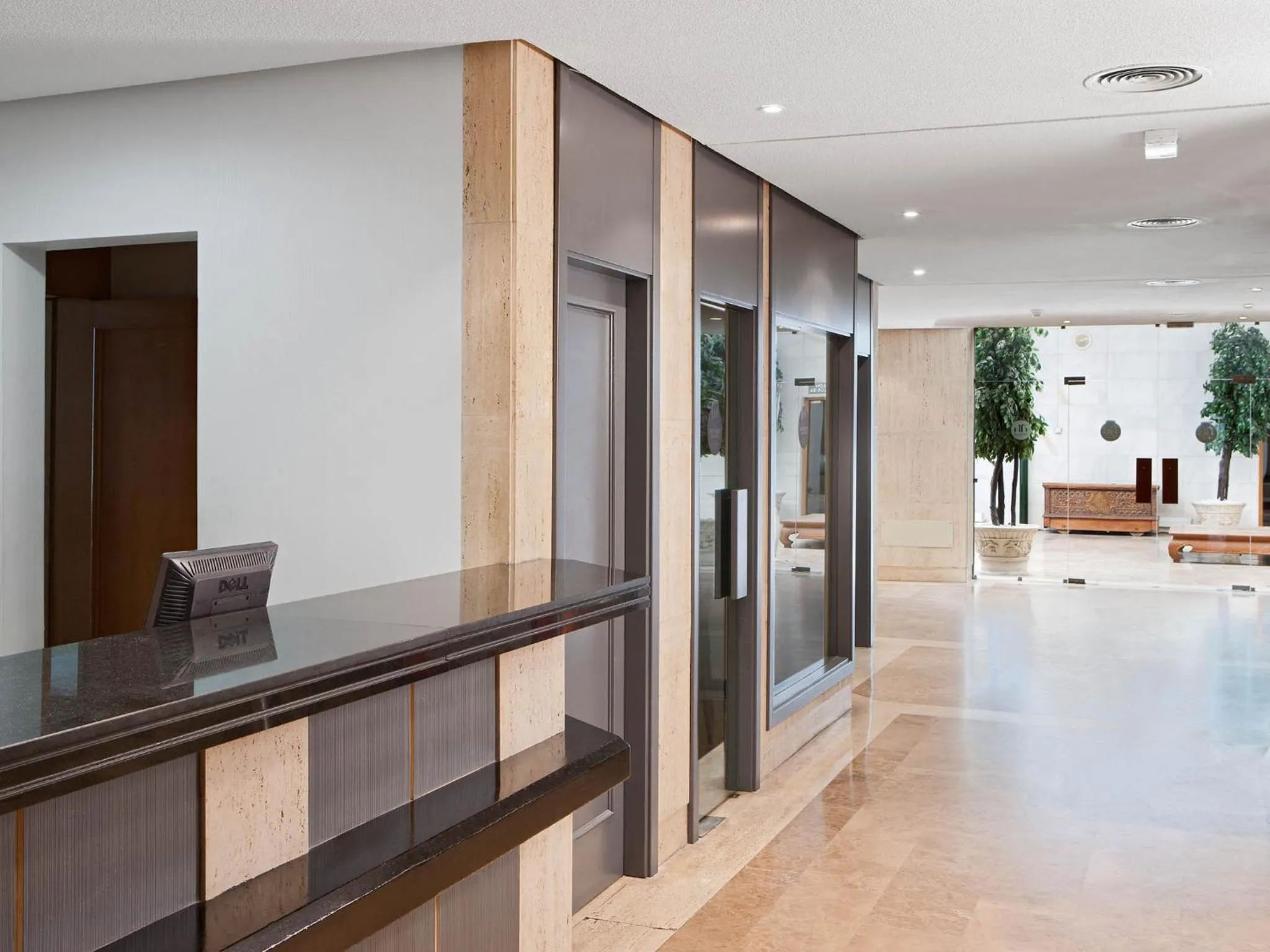 Lobby or reception in Apartamentos TH Las Rozas