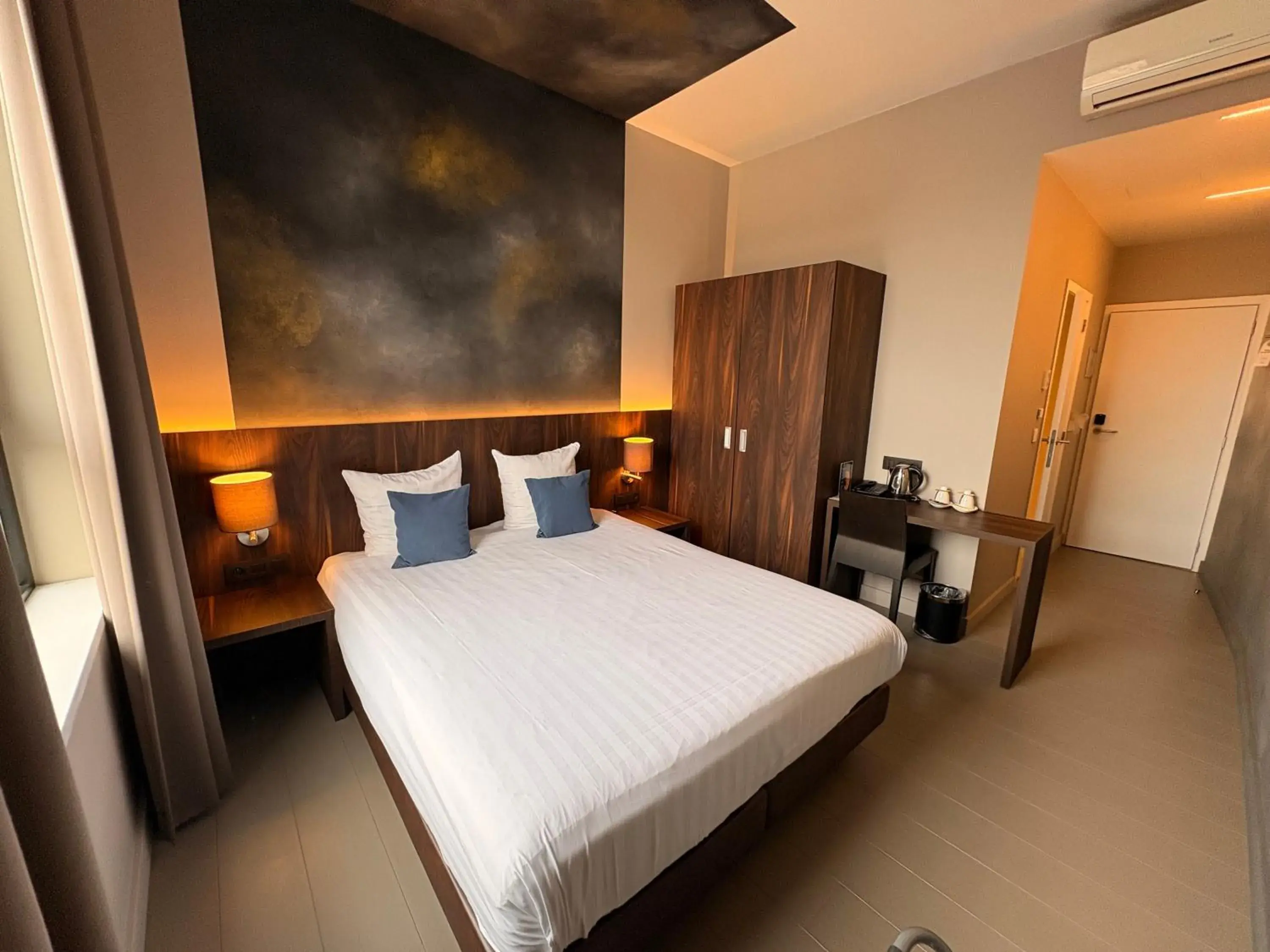 Bed in Hotel Elisabeth Bed in Hotel Elisabeth