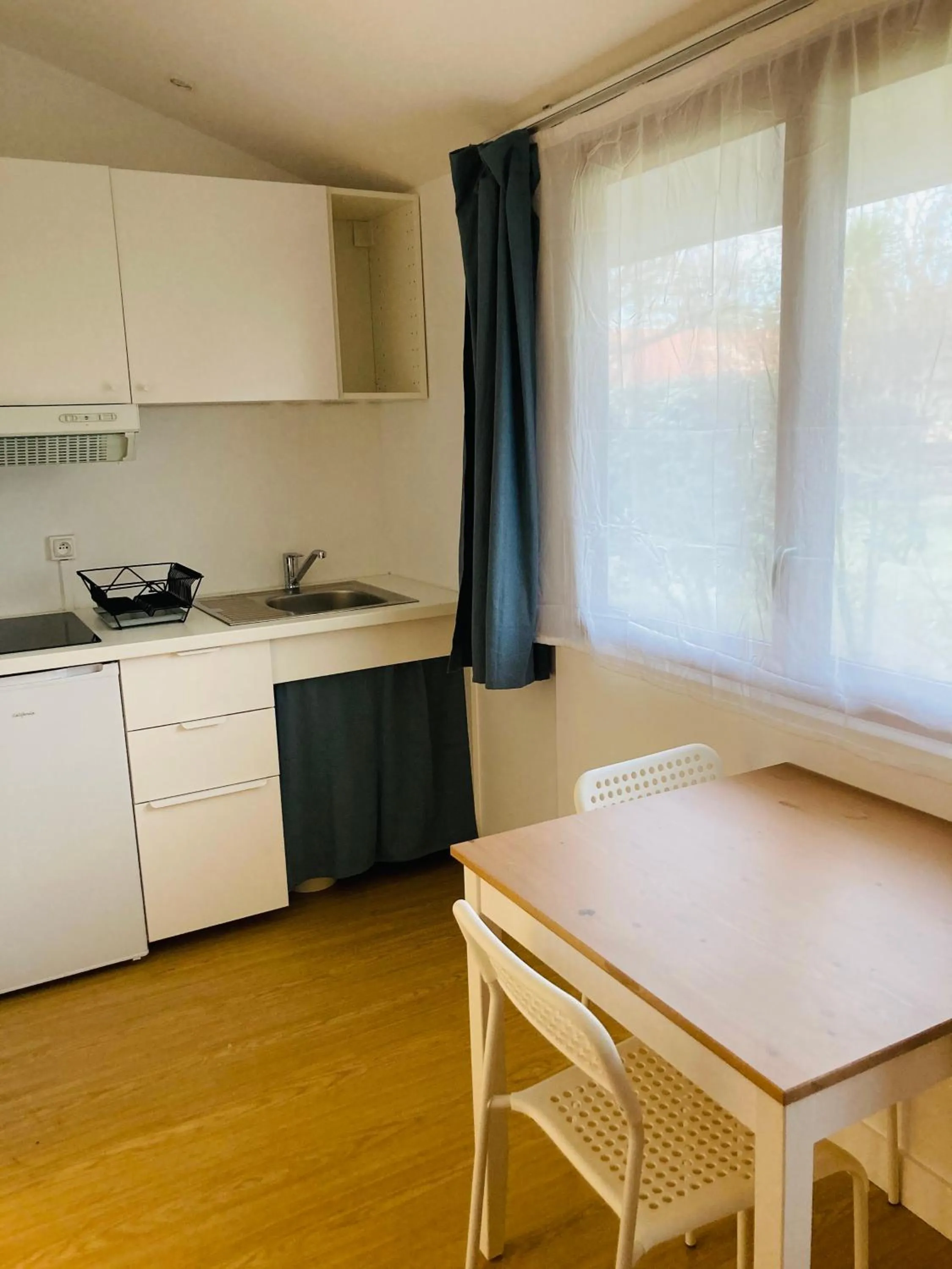 Kitchen or kitchenette in Résidence Thibaud