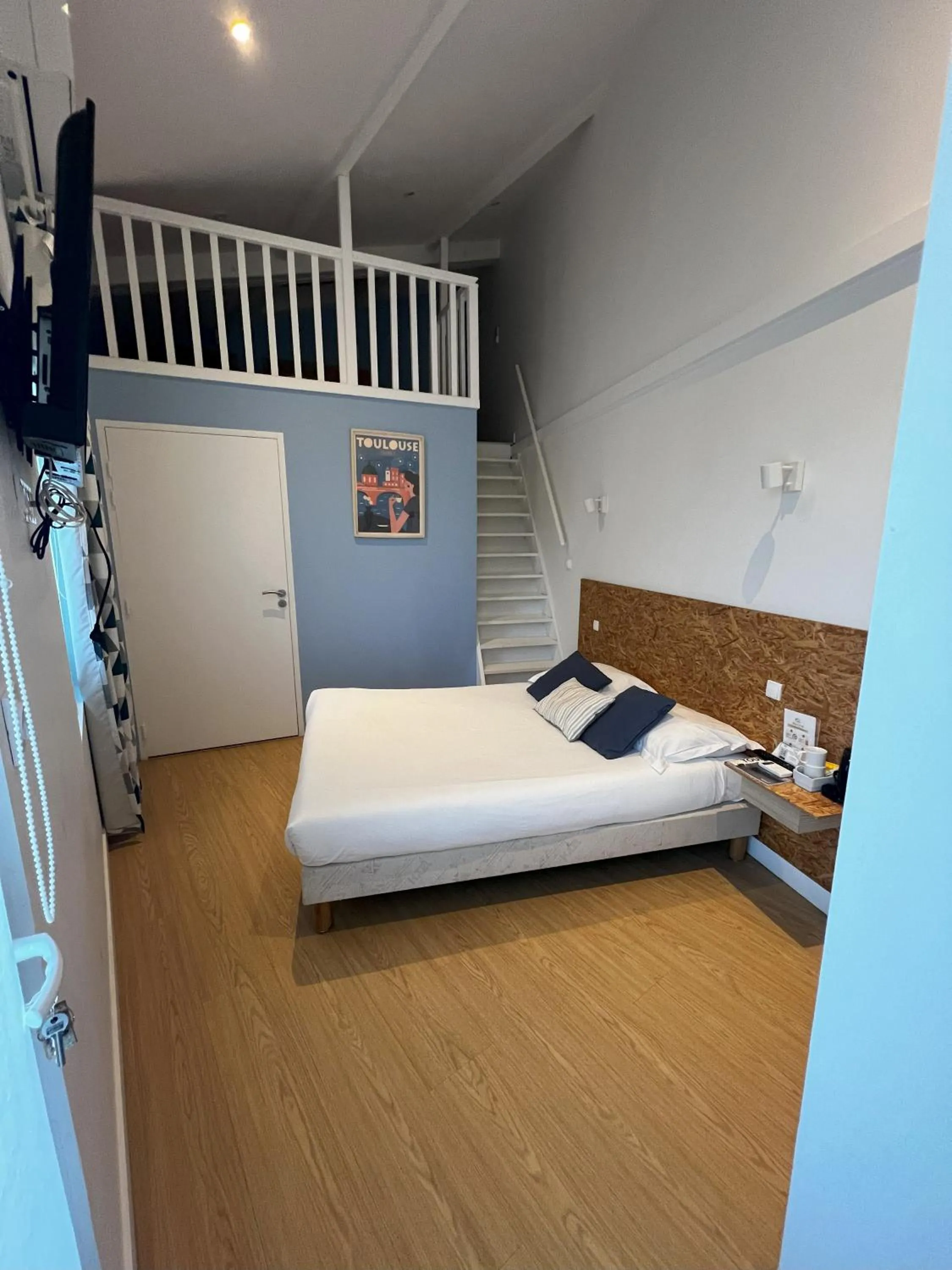 Photo of the whole room, Bed in Résidence Thibaud