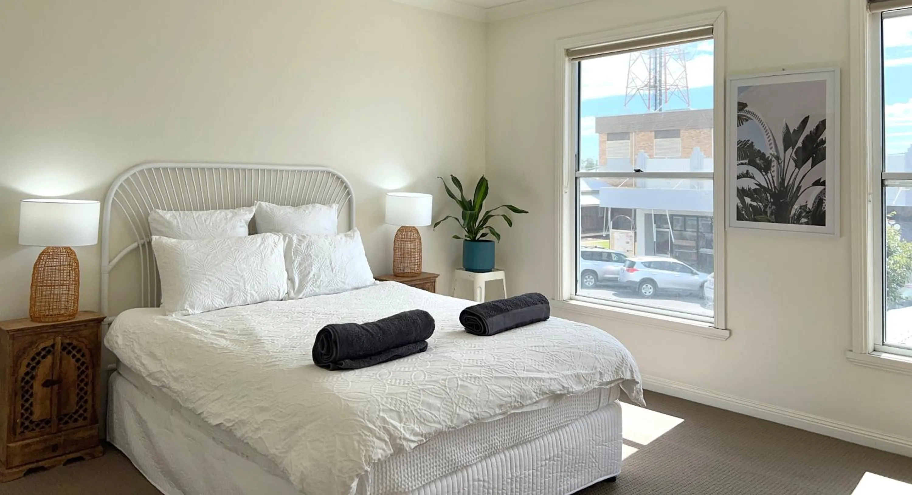 Bed in Stays on Main