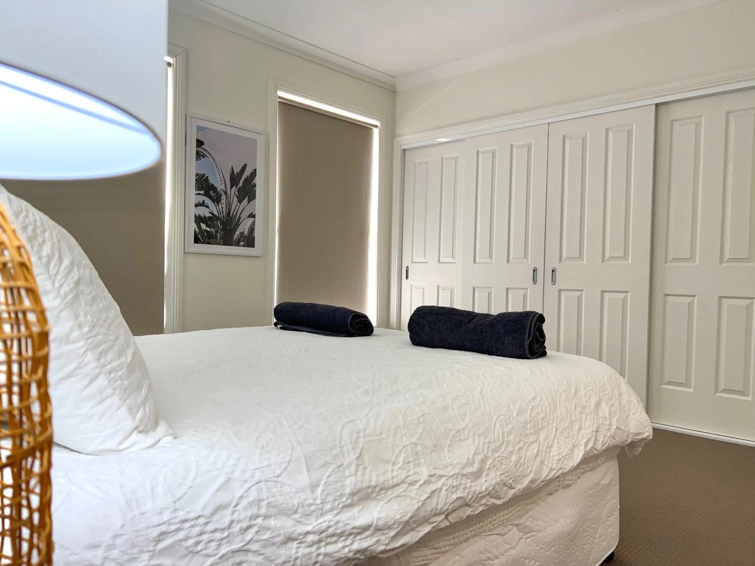 Bed in Stays on Main