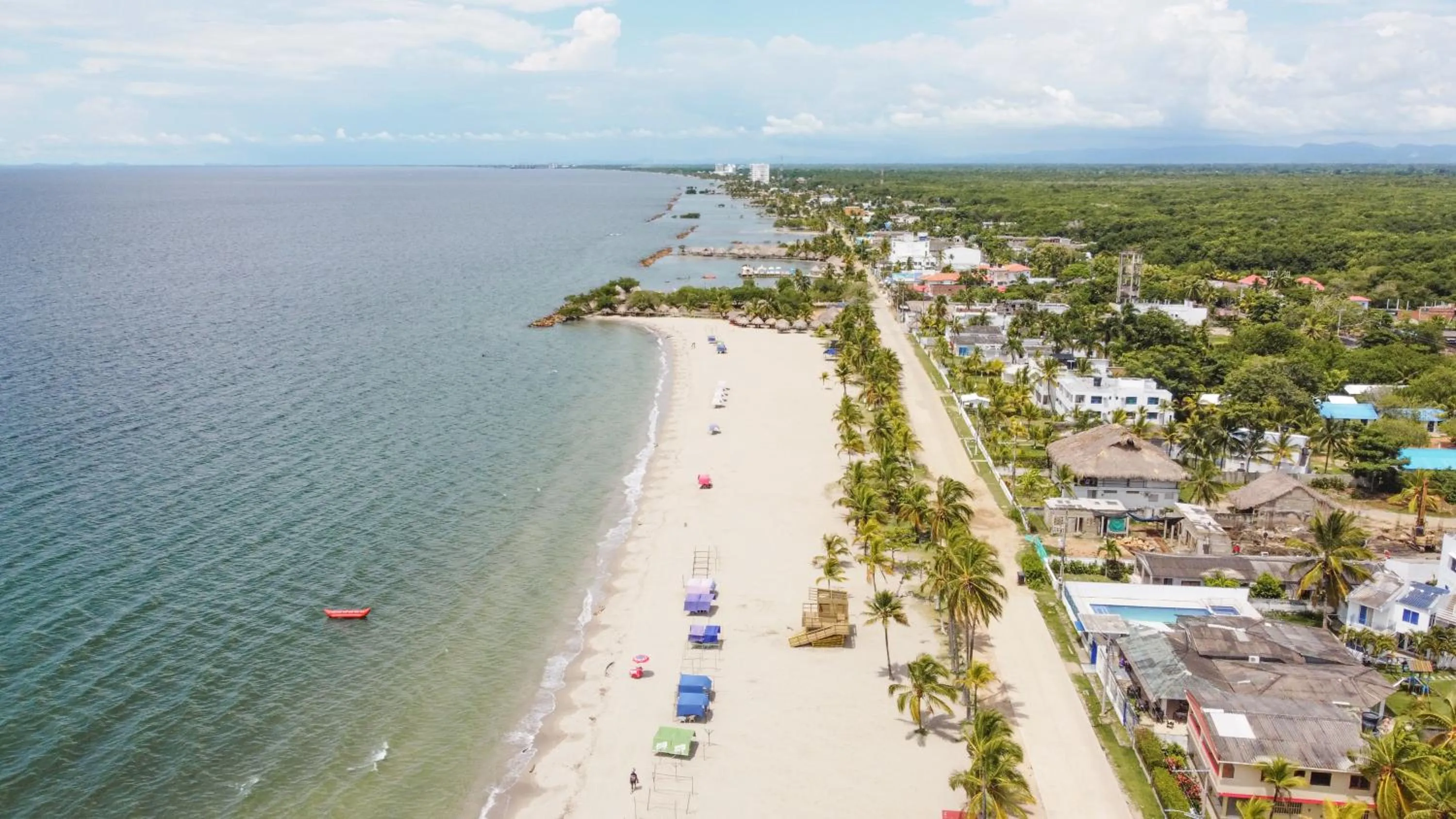 Beach in Hotel Playa Divina
