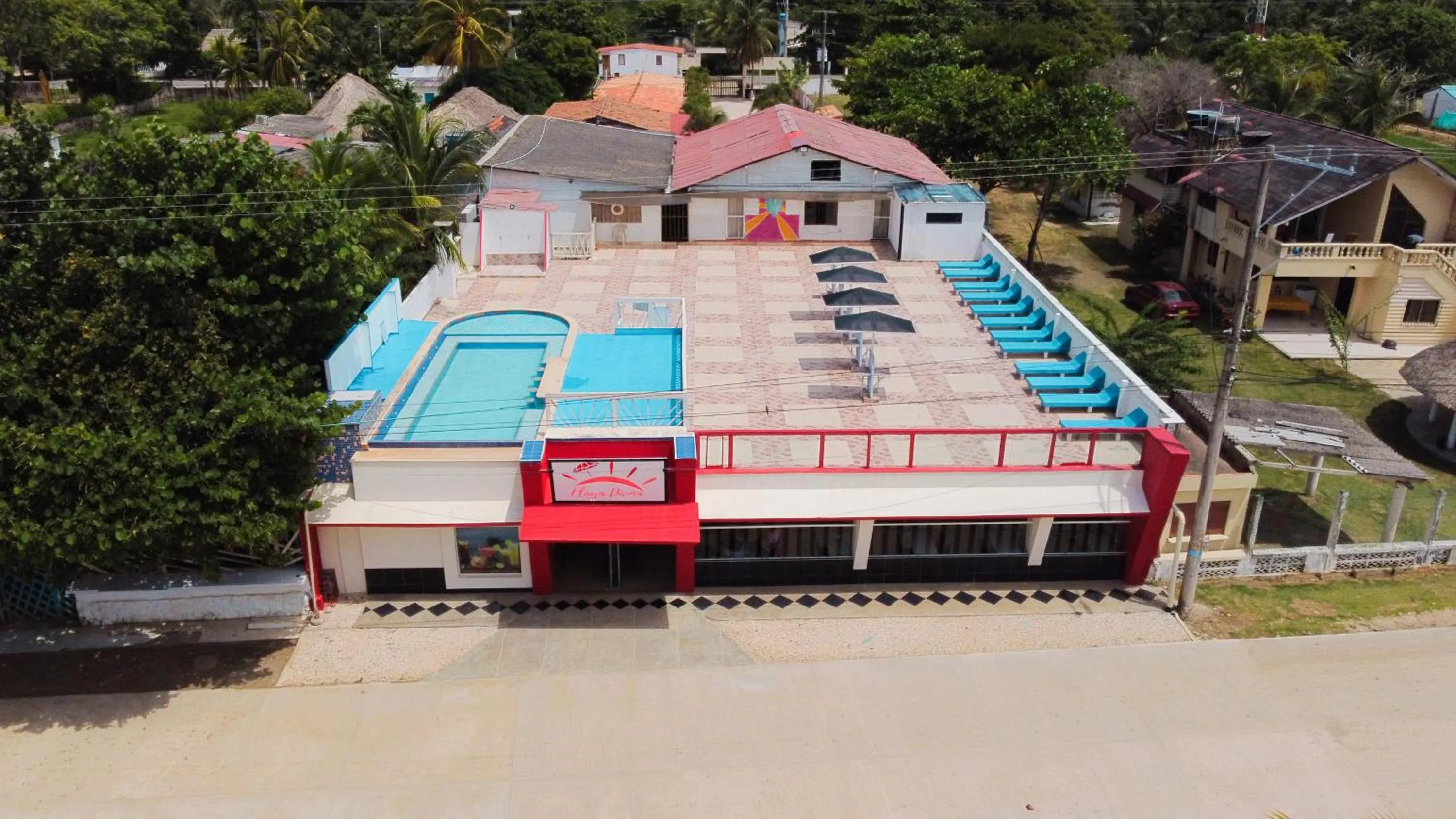 Property building in Hotel Playa Divina