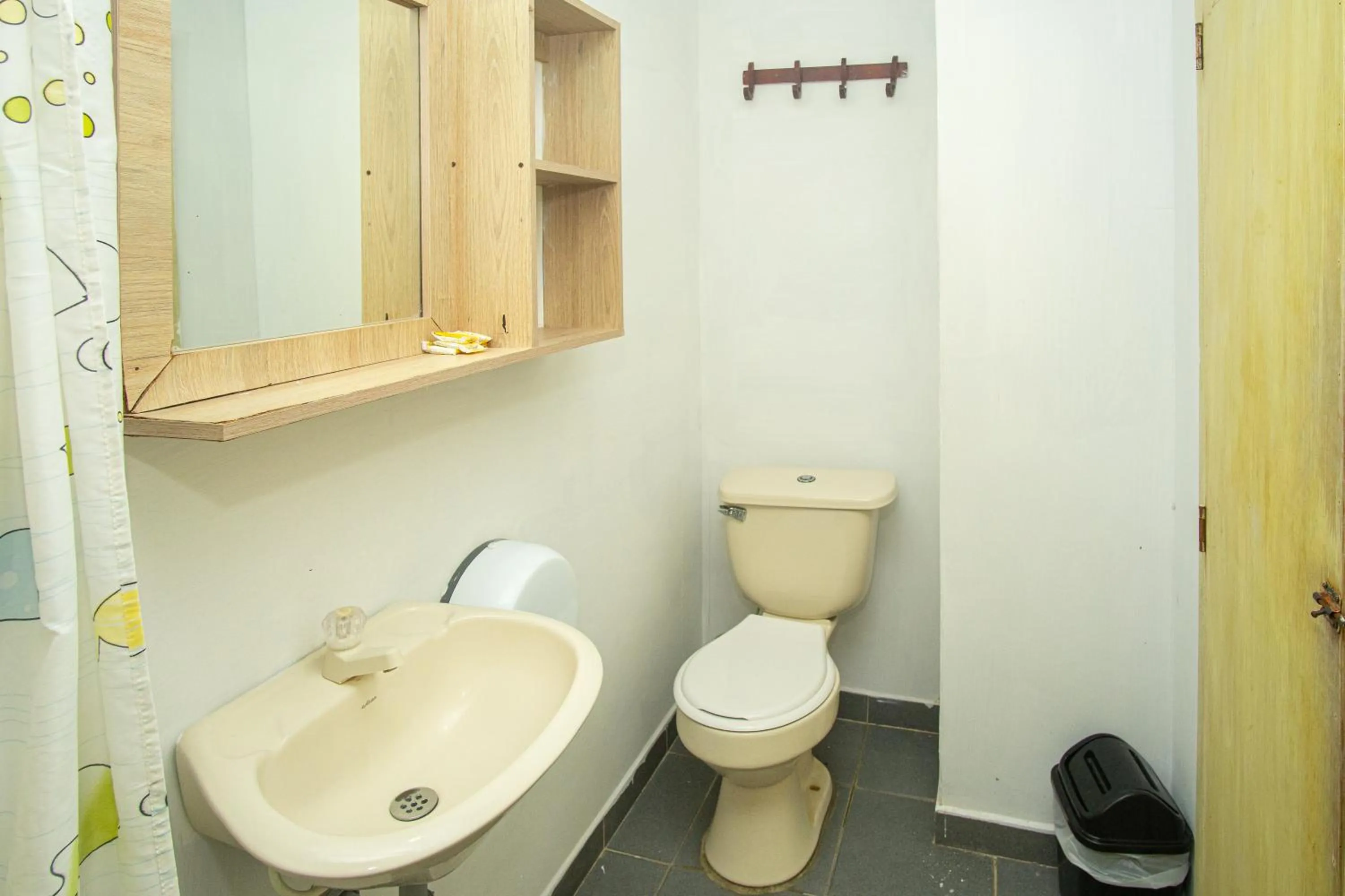 Toilet in Hotel Playa Divina