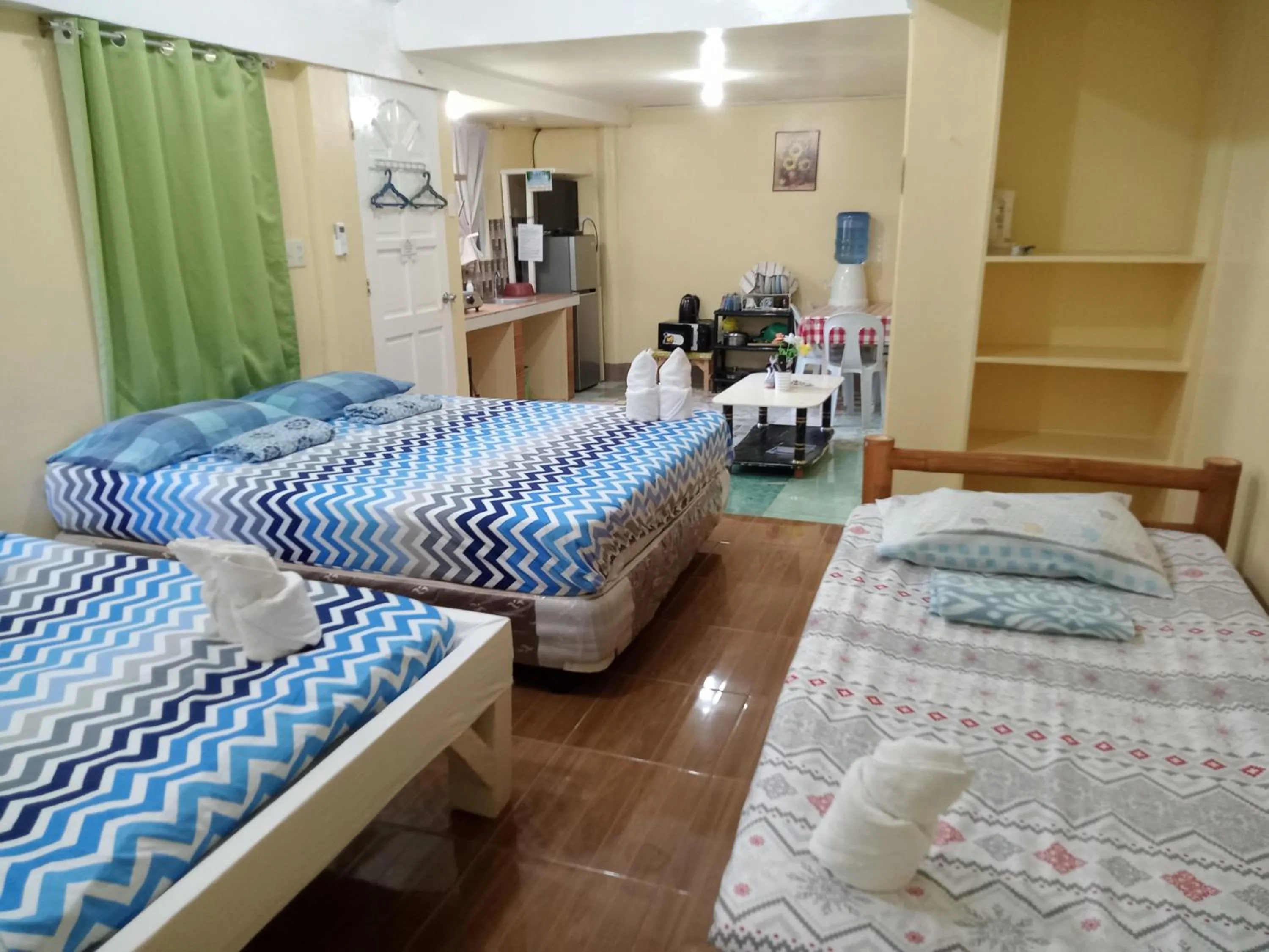 Okoy Guest House