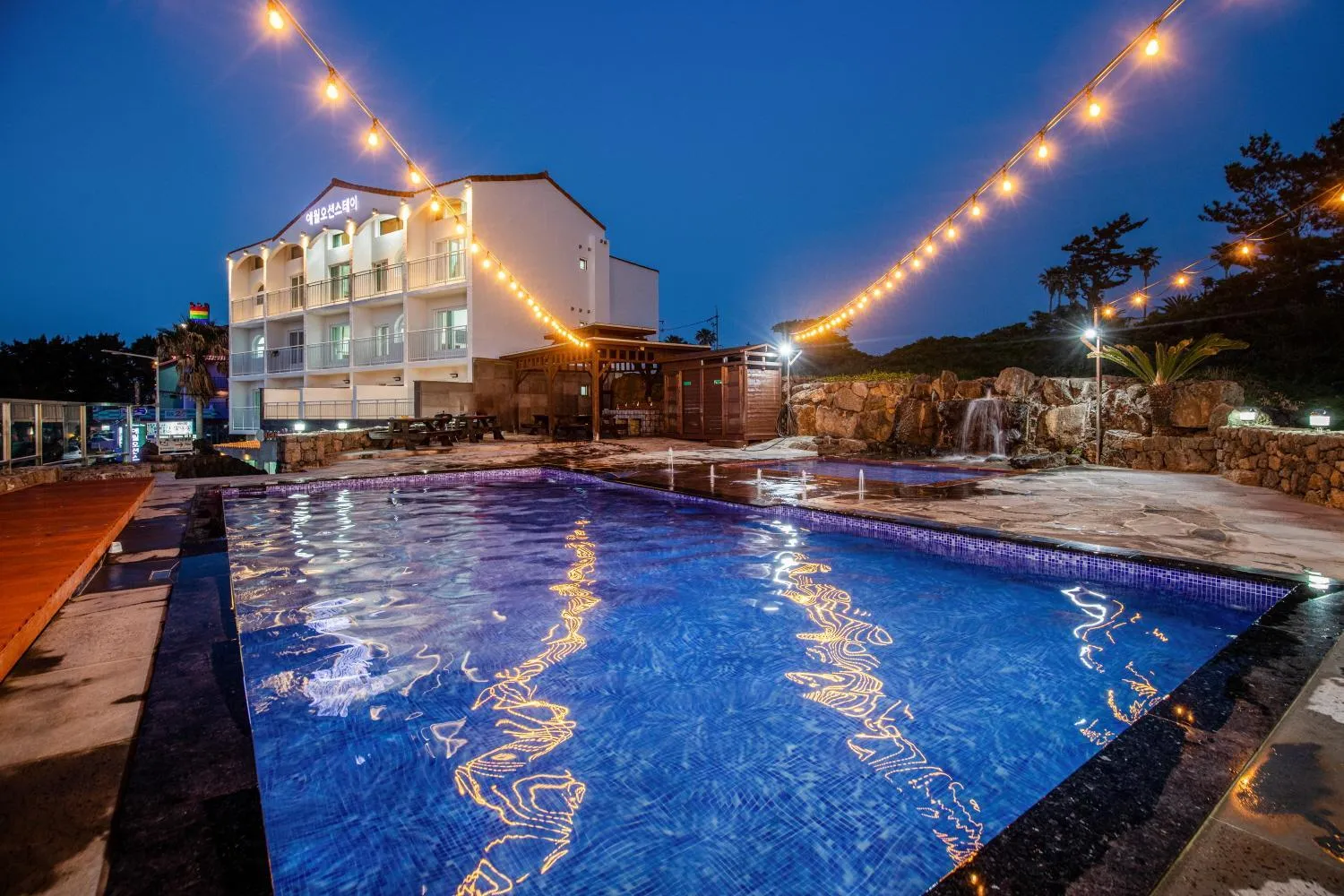 Swimming pool in Aewol Oceanstay