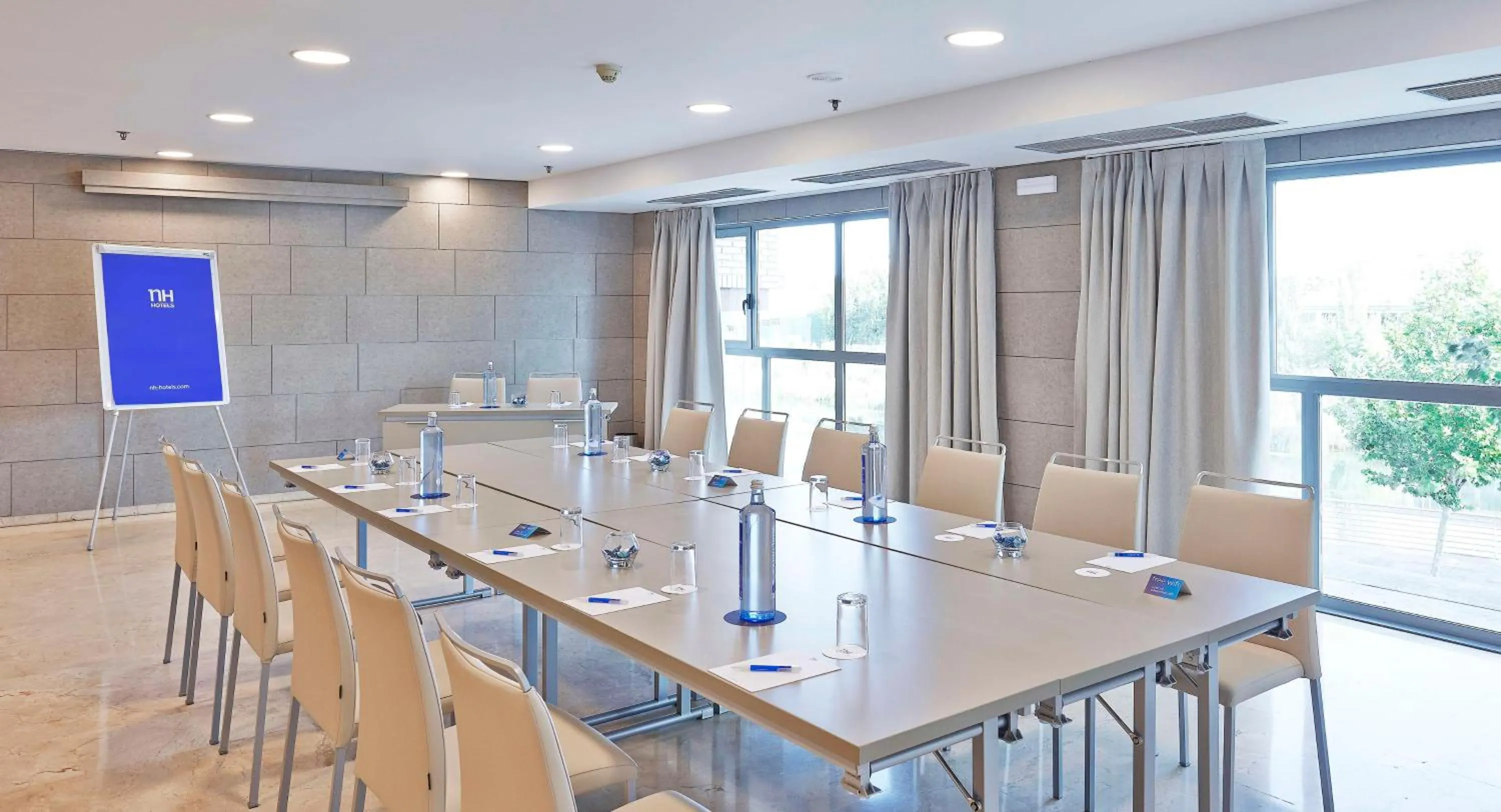 Meeting/conference room in NH Ciudad de Zaragoza